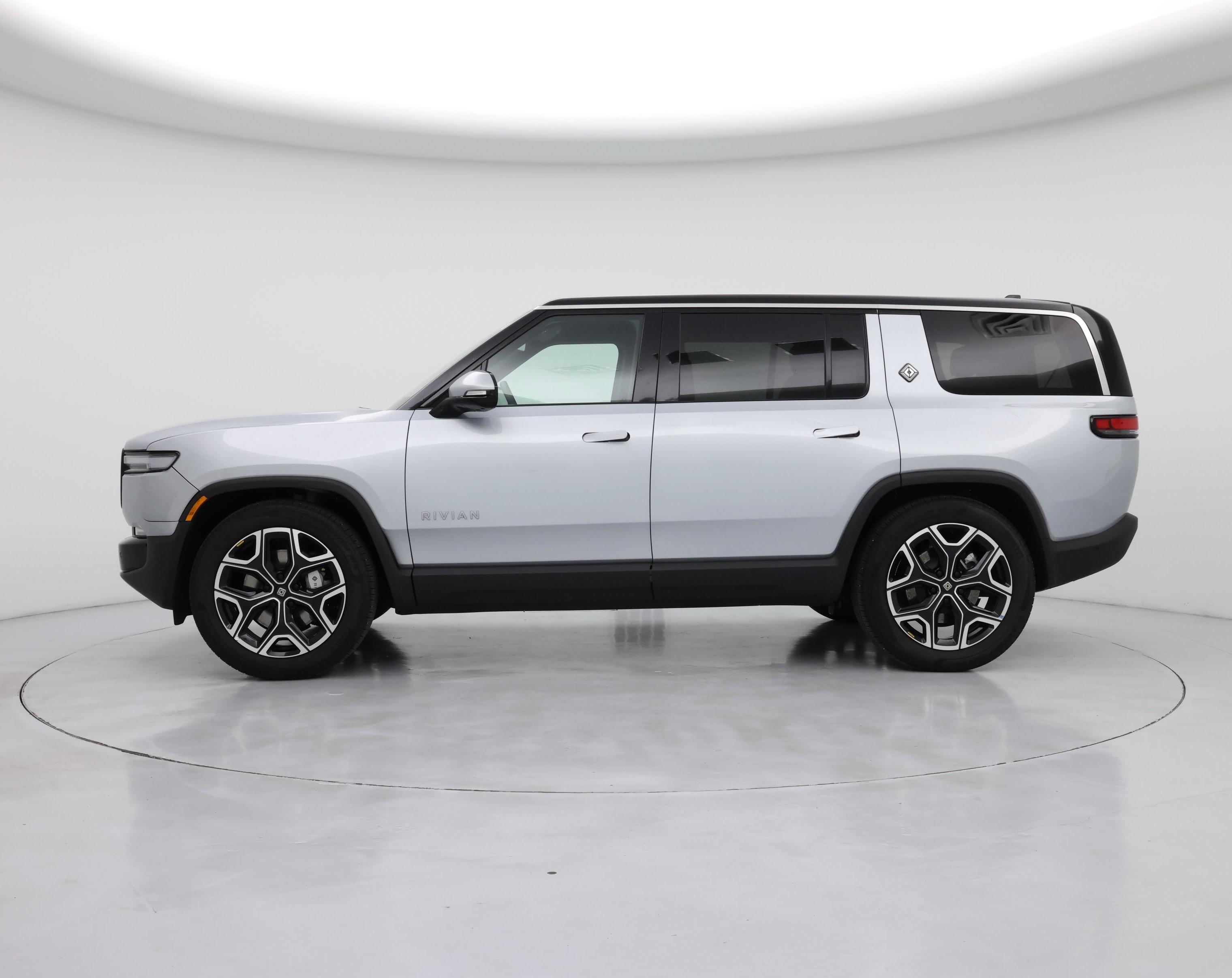 Thumbnail: 2025 Rivian R1S - 3