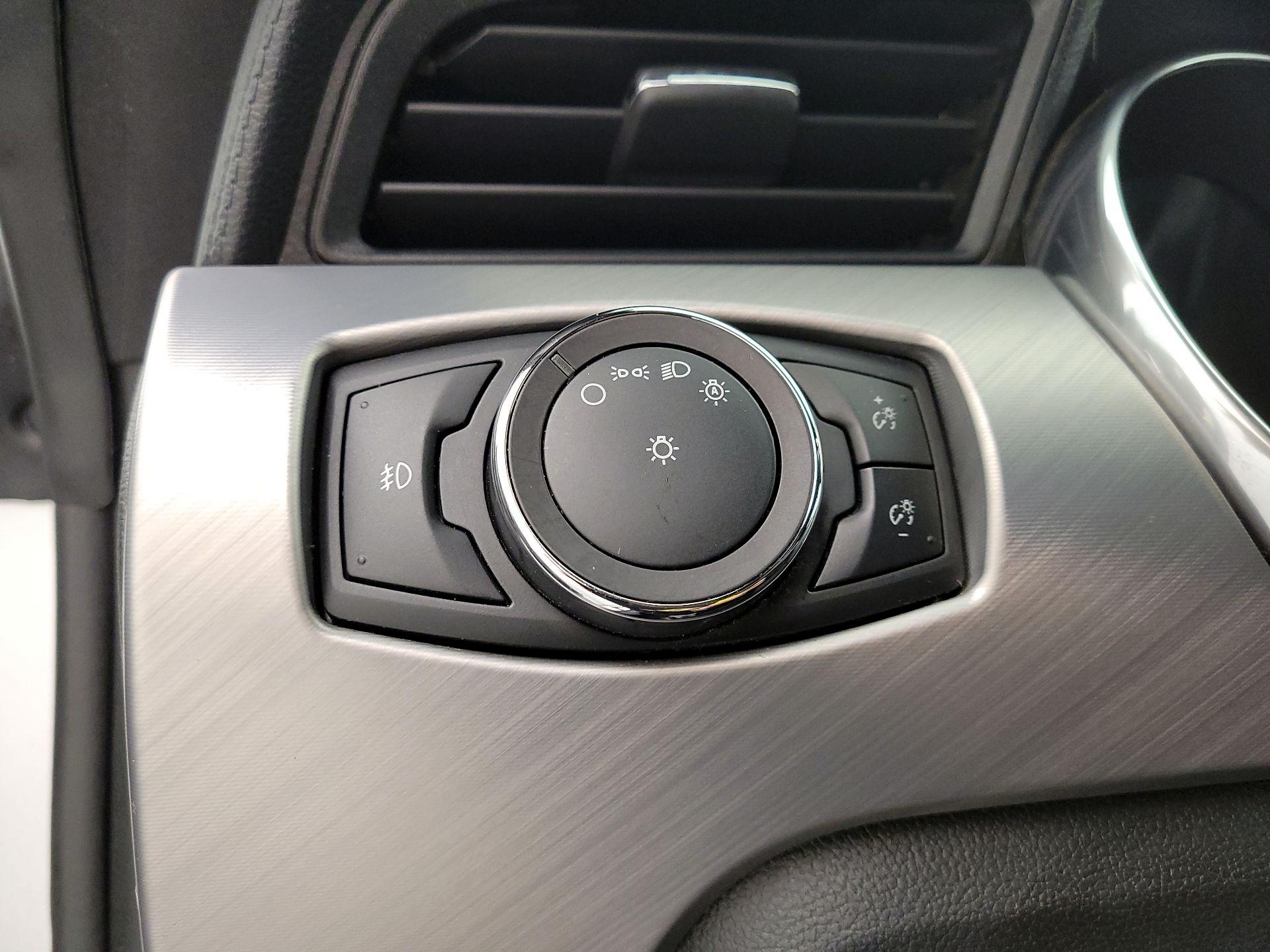 Thumbnail: 2019 Ford Mustang - 13