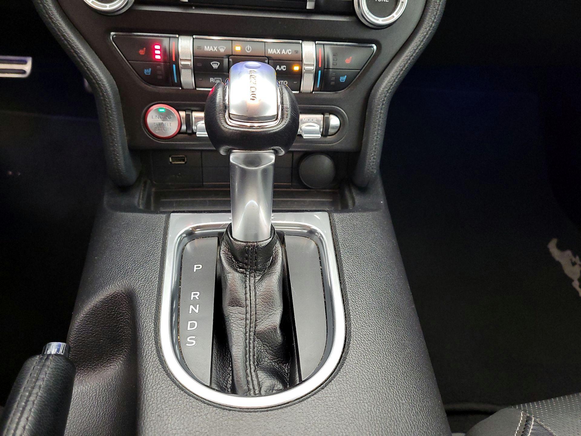 Thumbnail: 2019 Ford Mustang - 17