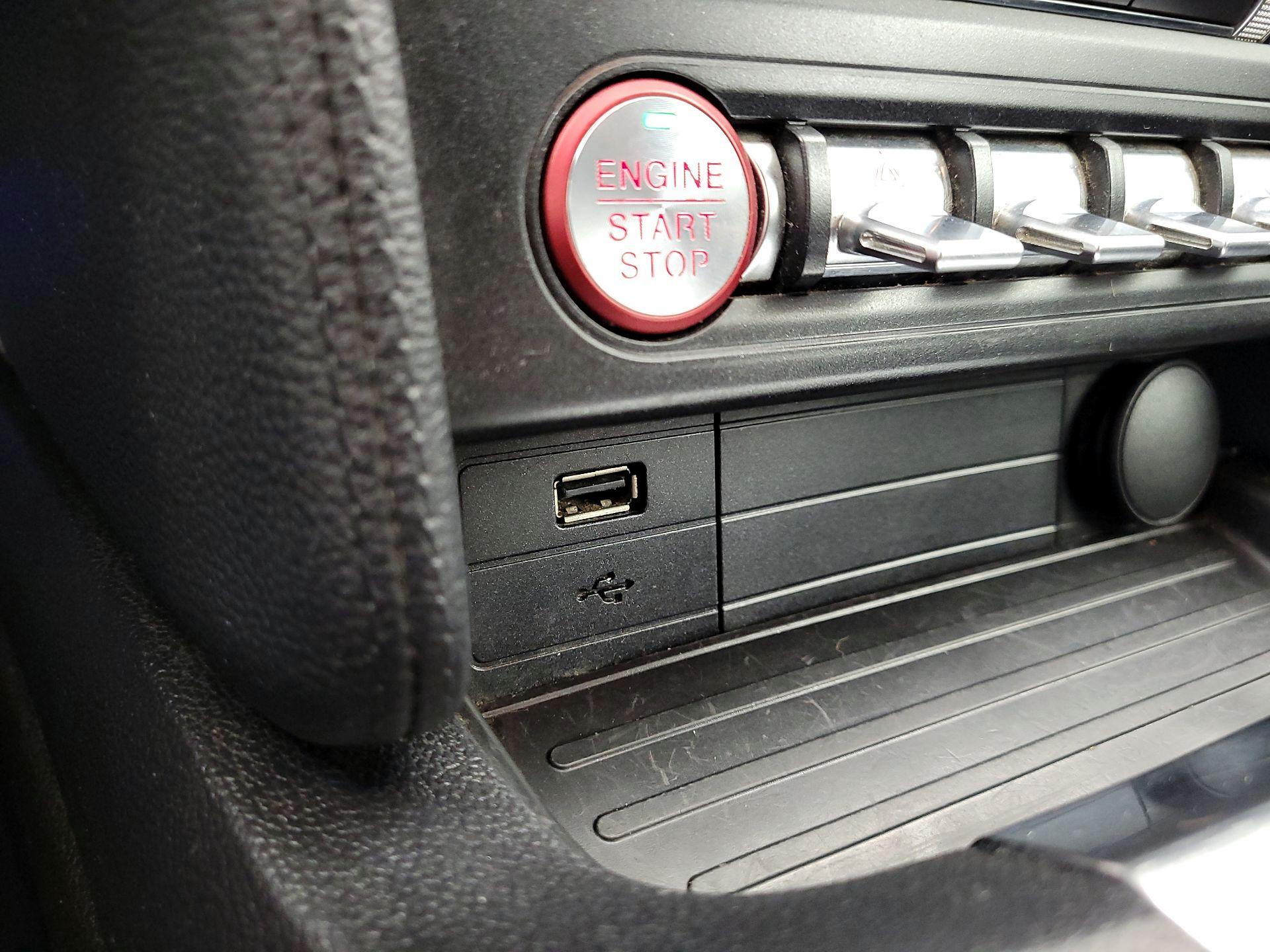 Thumbnail: 2019 Ford Mustang - 18