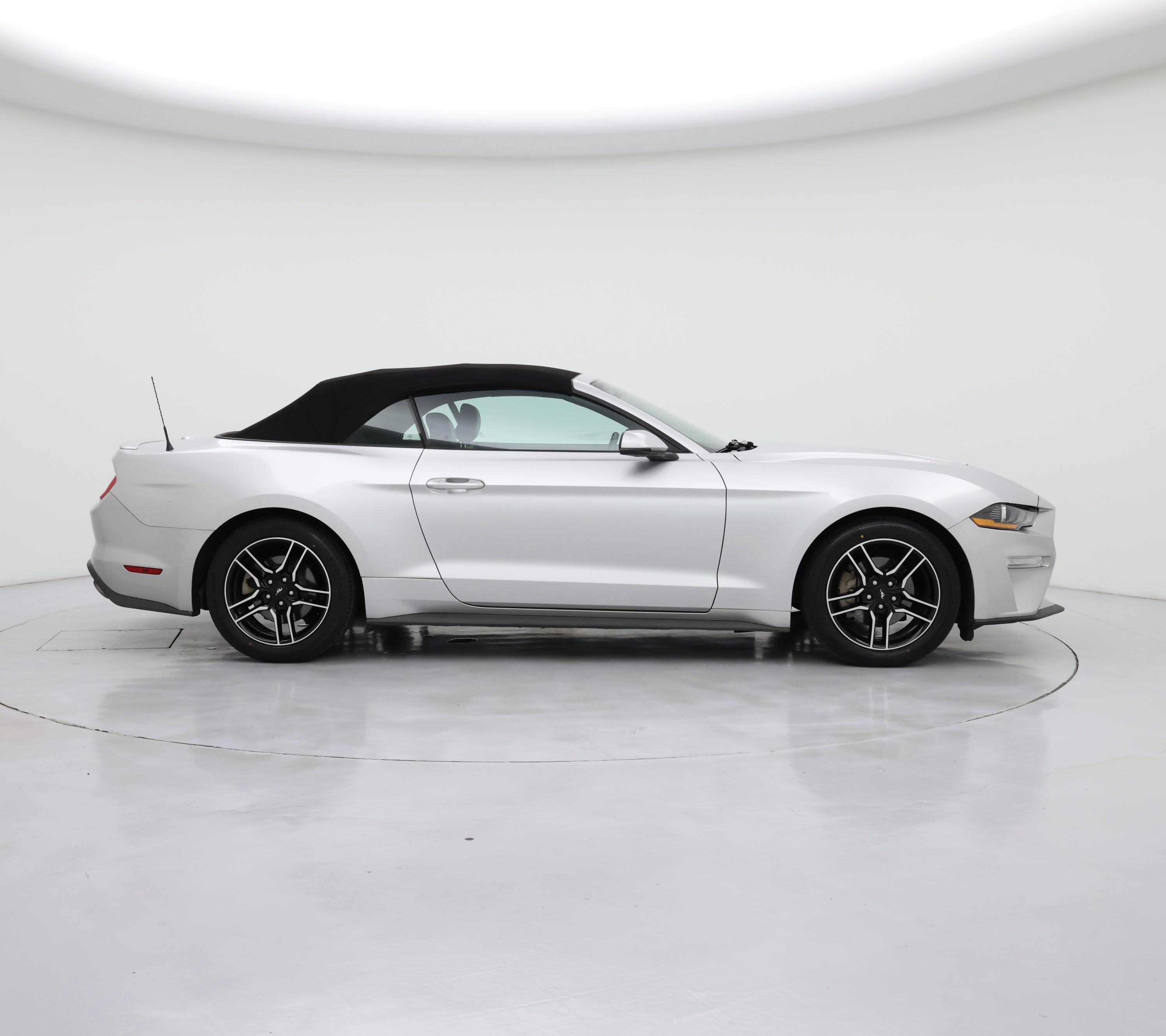 Thumbnail: 2019 Ford Mustang - 7