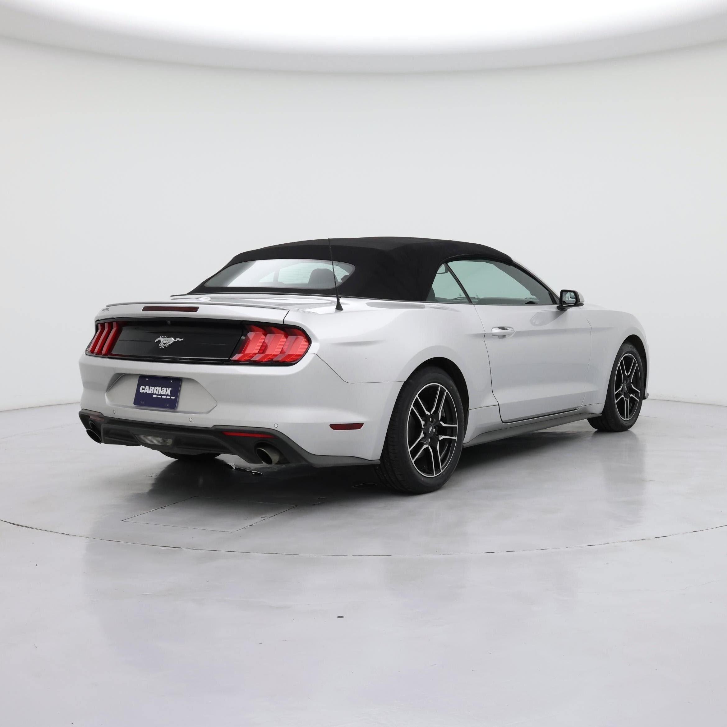 Thumbnail: 2019 Ford Mustang - 8