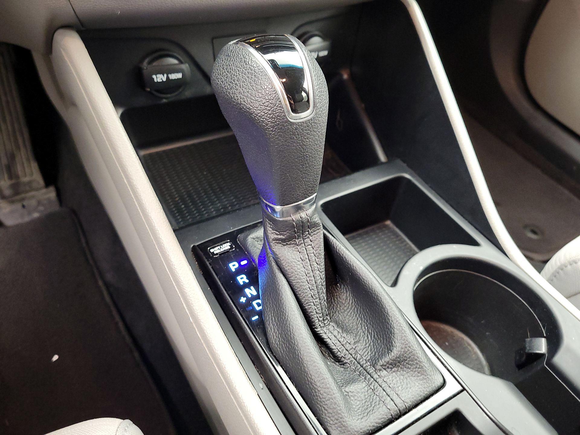 Thumbnail: 2020 Hyundai Tucson - 17