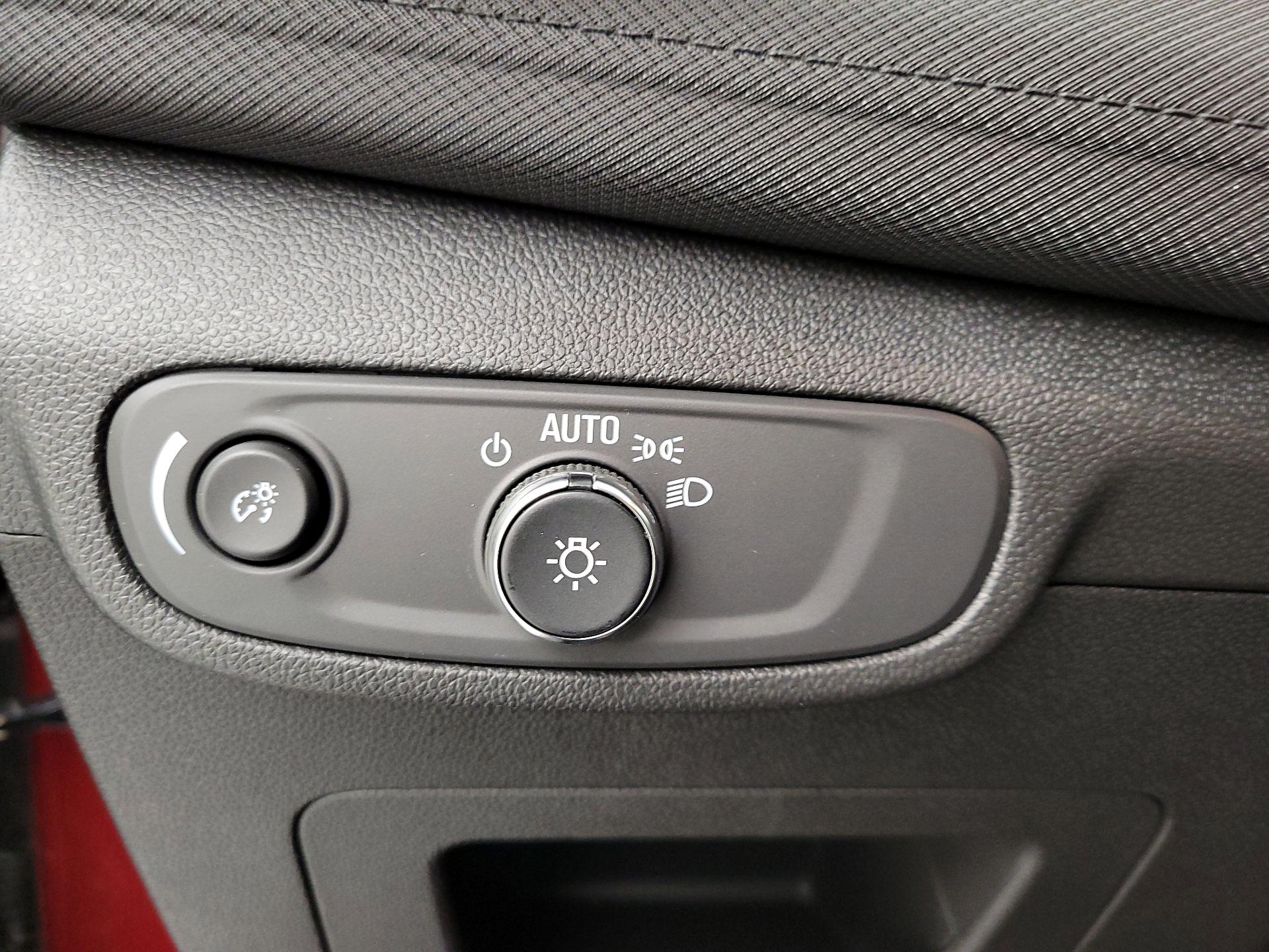 Thumbnail: 2025 Chevrolet TrailBlazer - 13