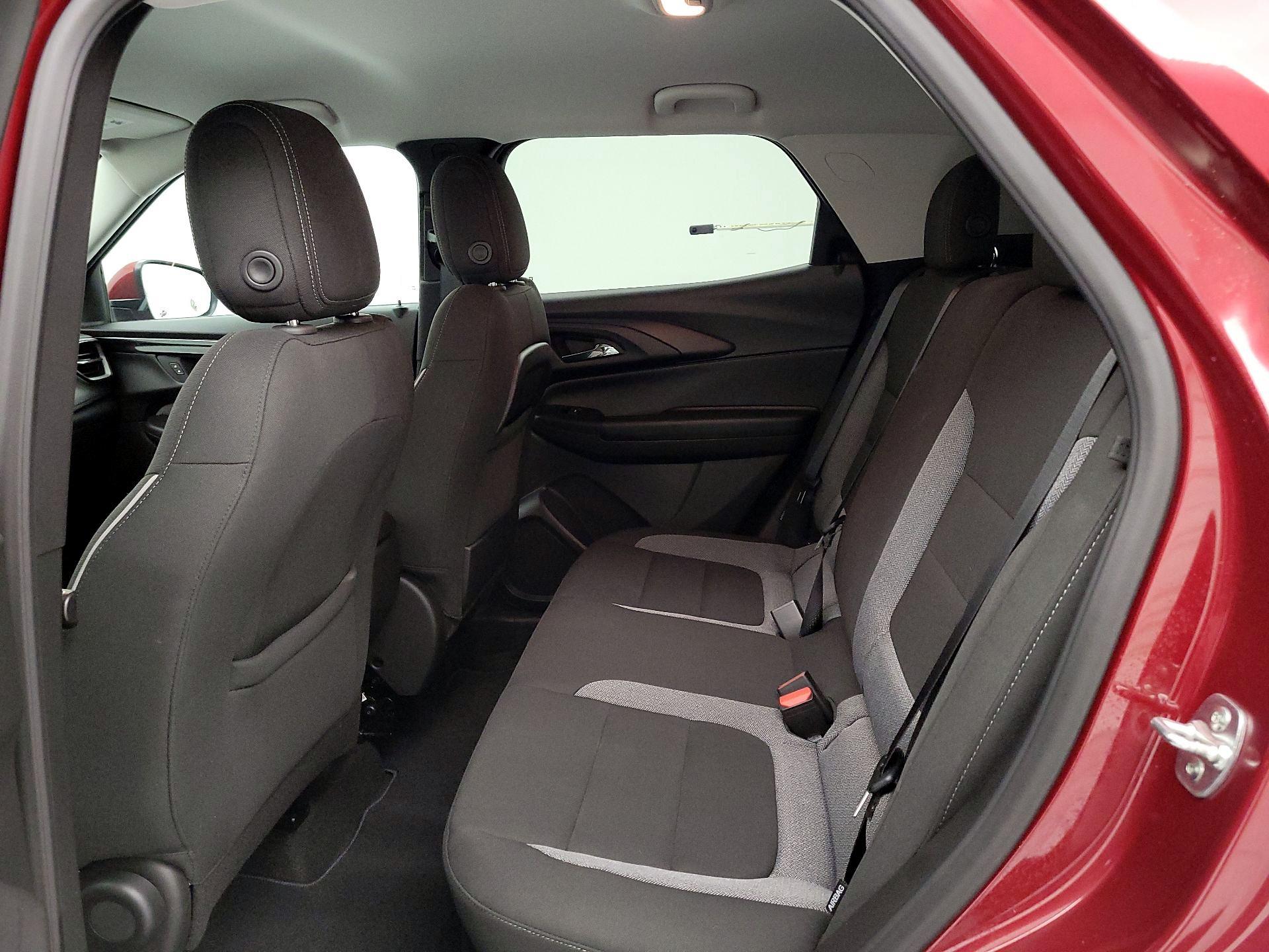 Thumbnail: 2025 Chevrolet TrailBlazer - 19