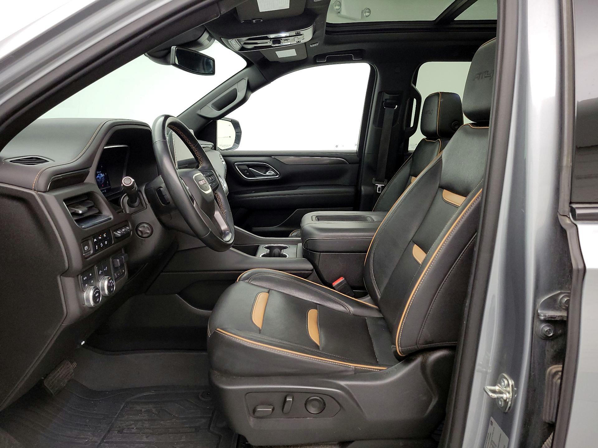 Thumbnail: 2023 GMC Yukon XL - 11