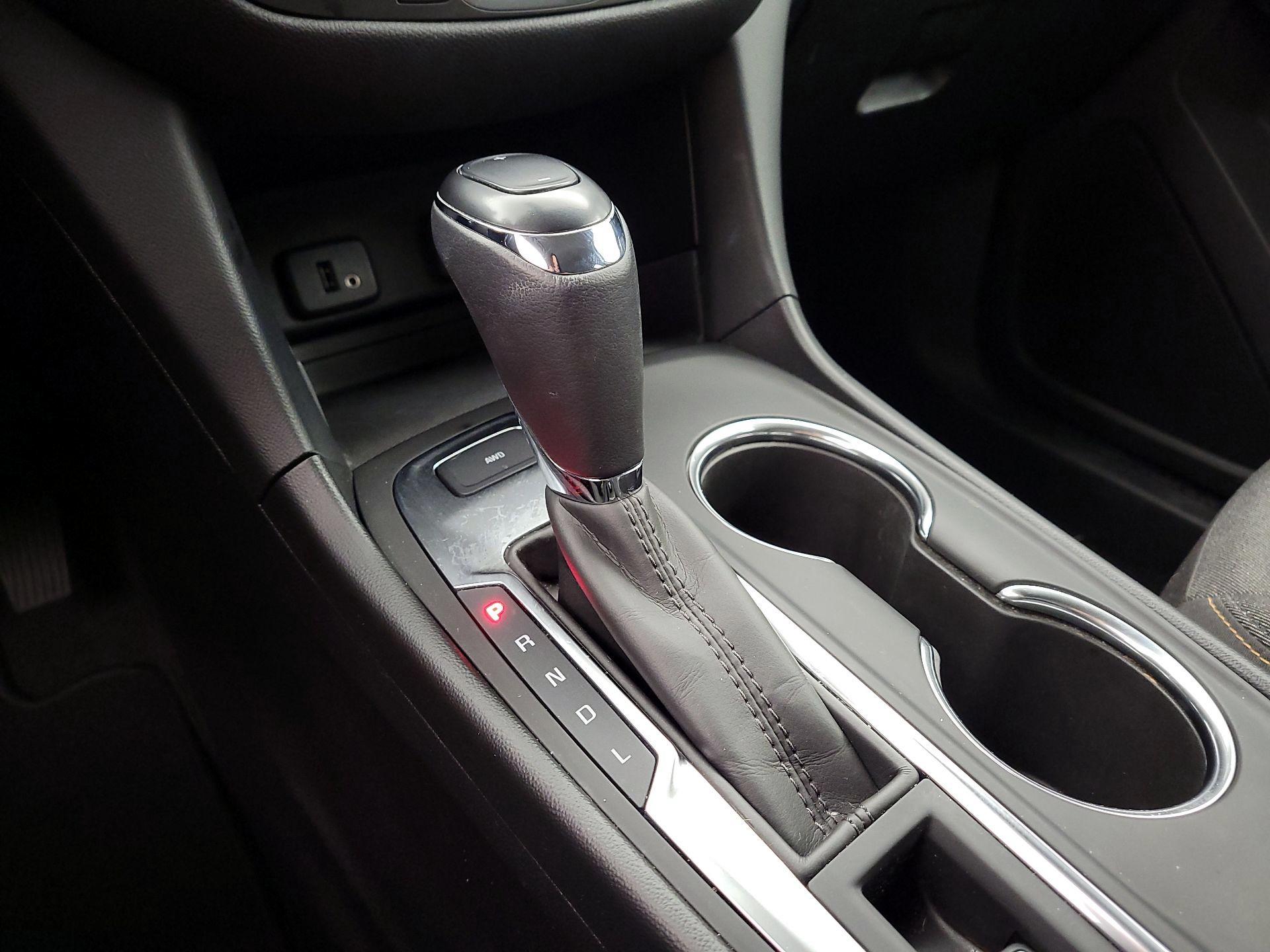 Thumbnail: 2018 Chevrolet Equinox - 17