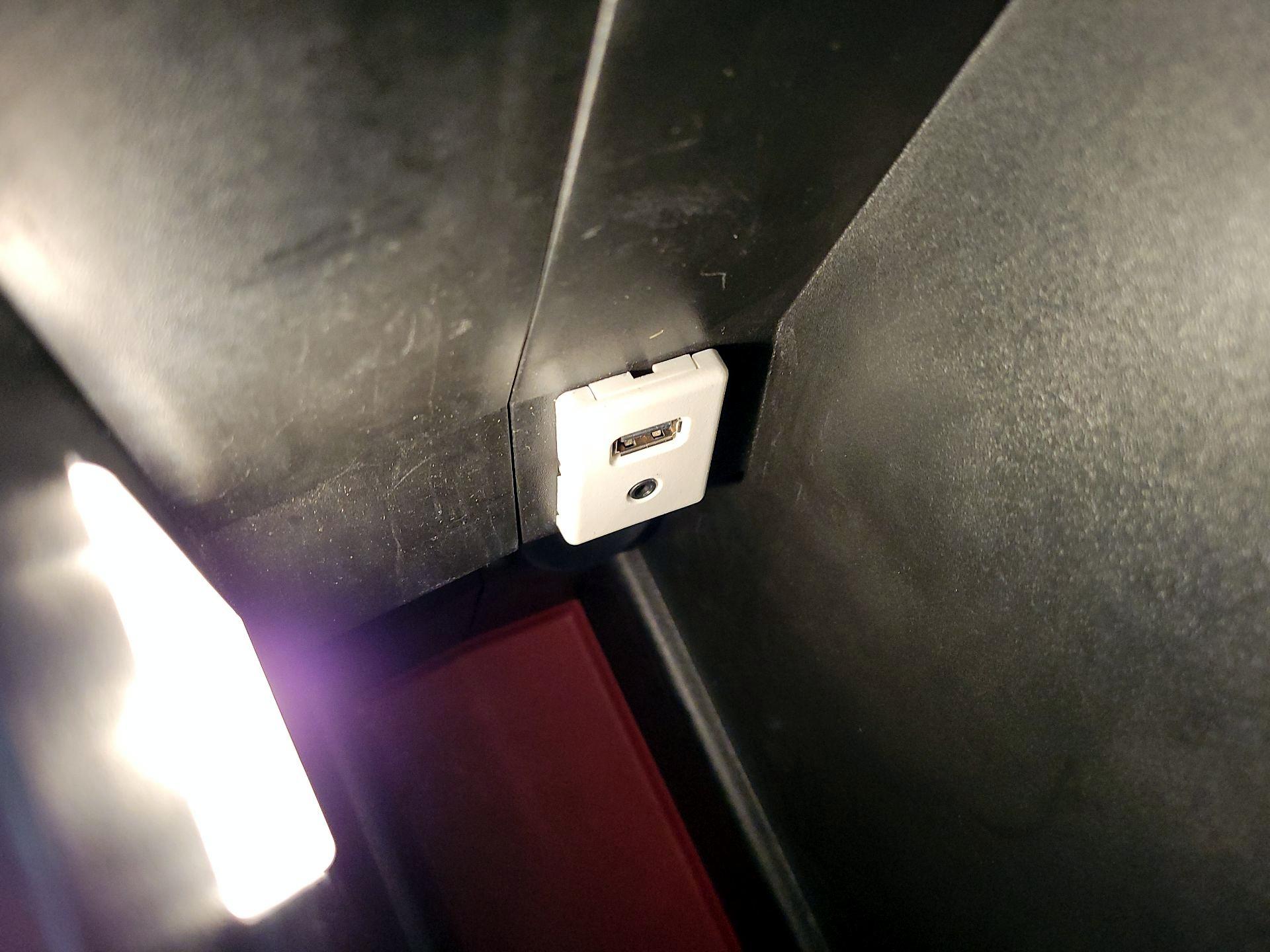 Thumbnail: 2017 GMC Terrain - 18