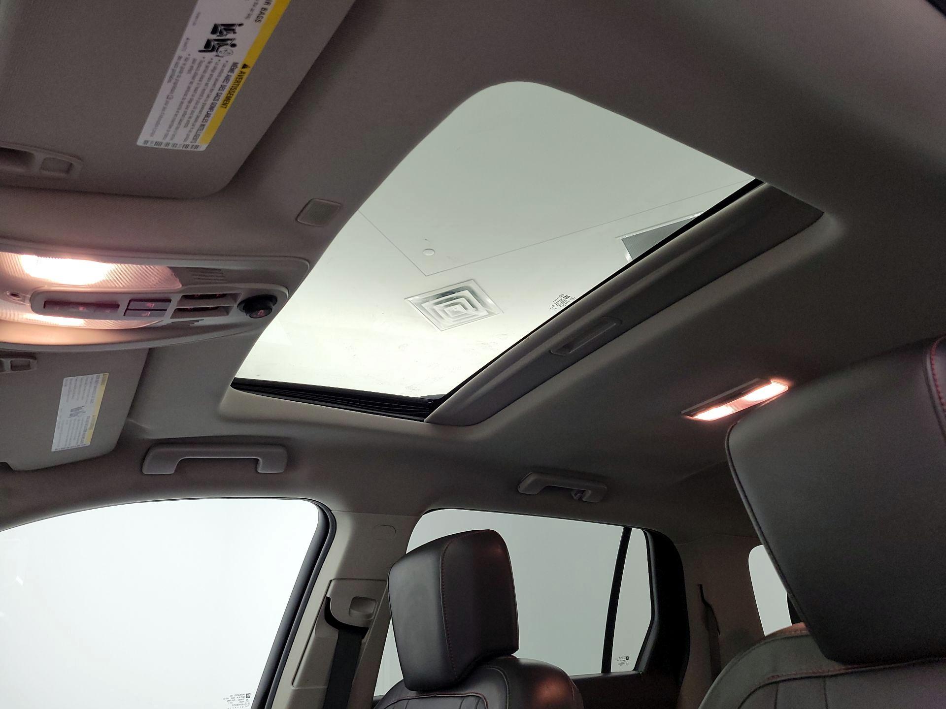 Thumbnail: 2017 GMC Terrain - 19