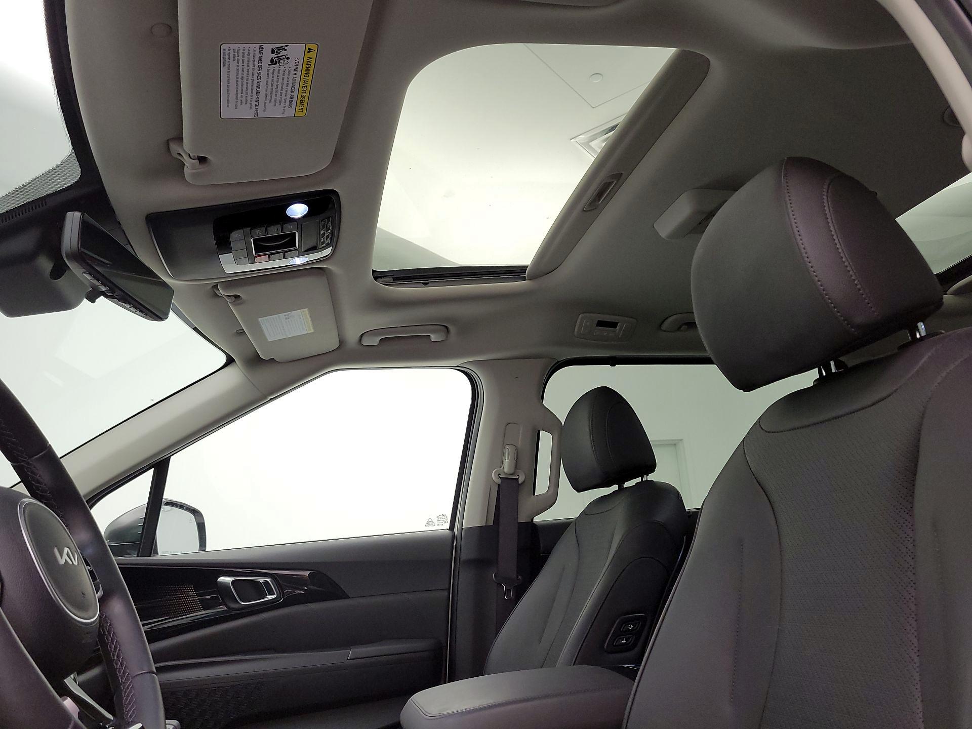 Thumbnail: 2025 Kia Carnival - 20