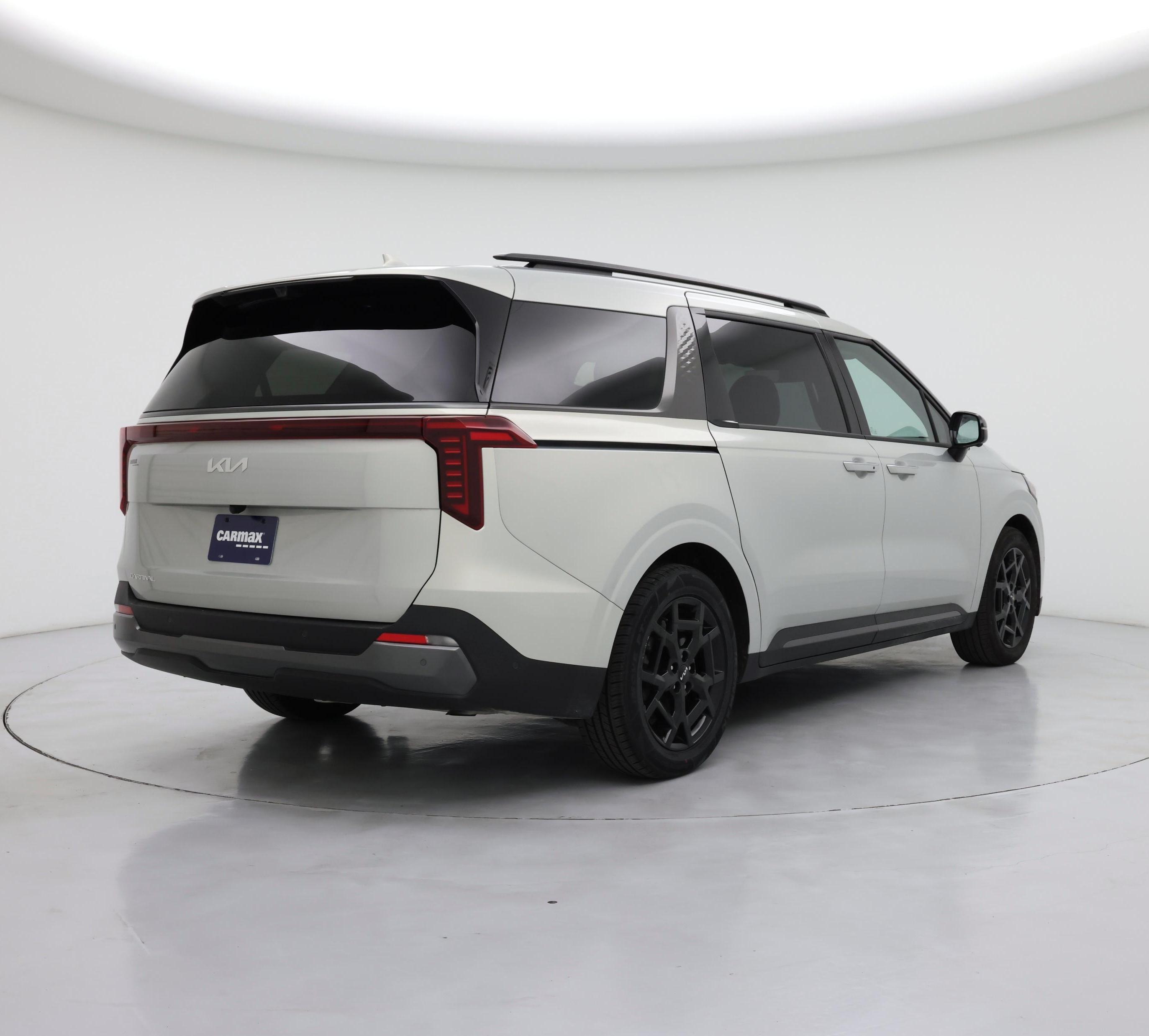 Thumbnail: 2025 Kia Carnival - 8