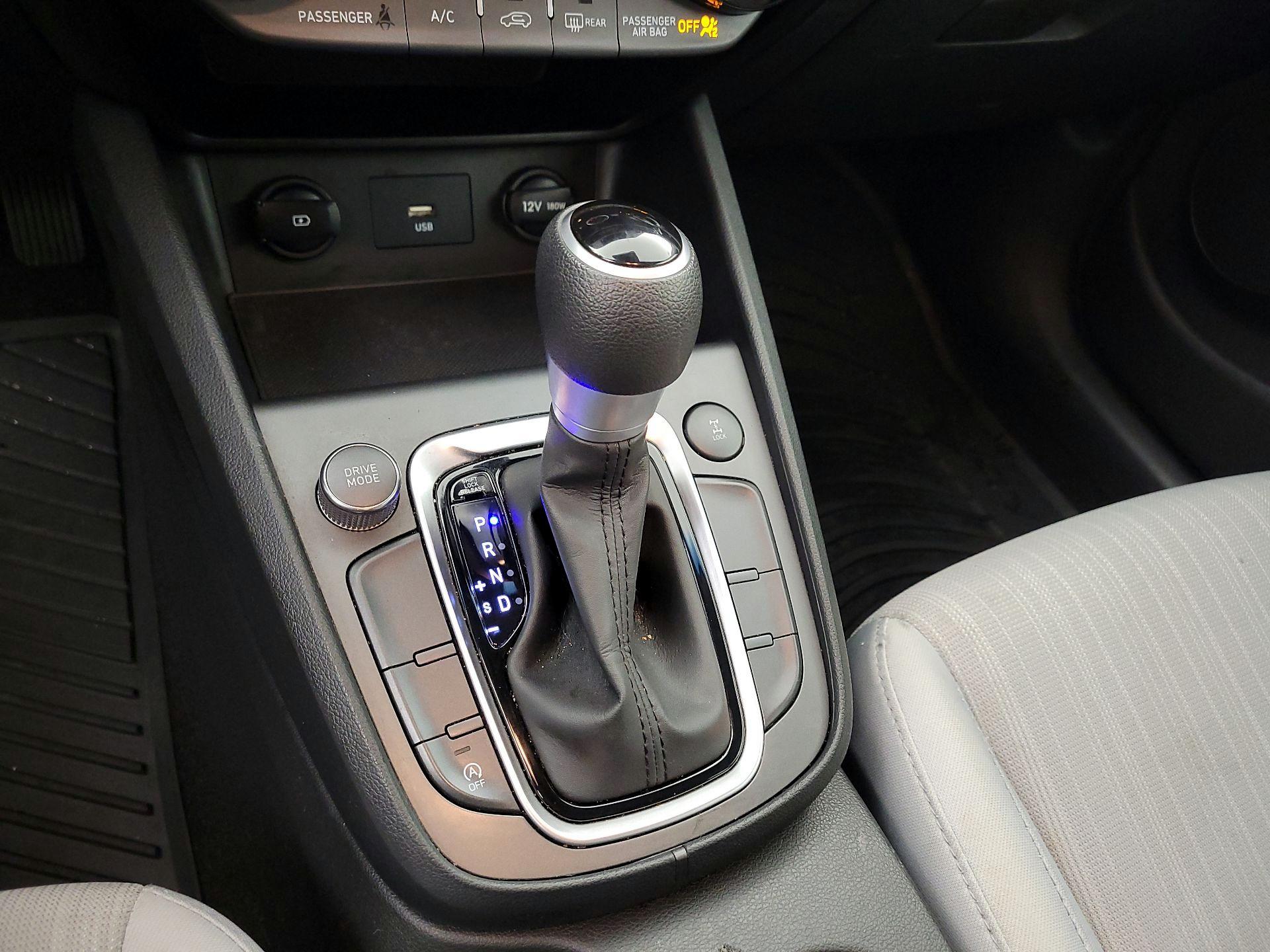 Thumbnail: 2022 Hyundai Kona - 17