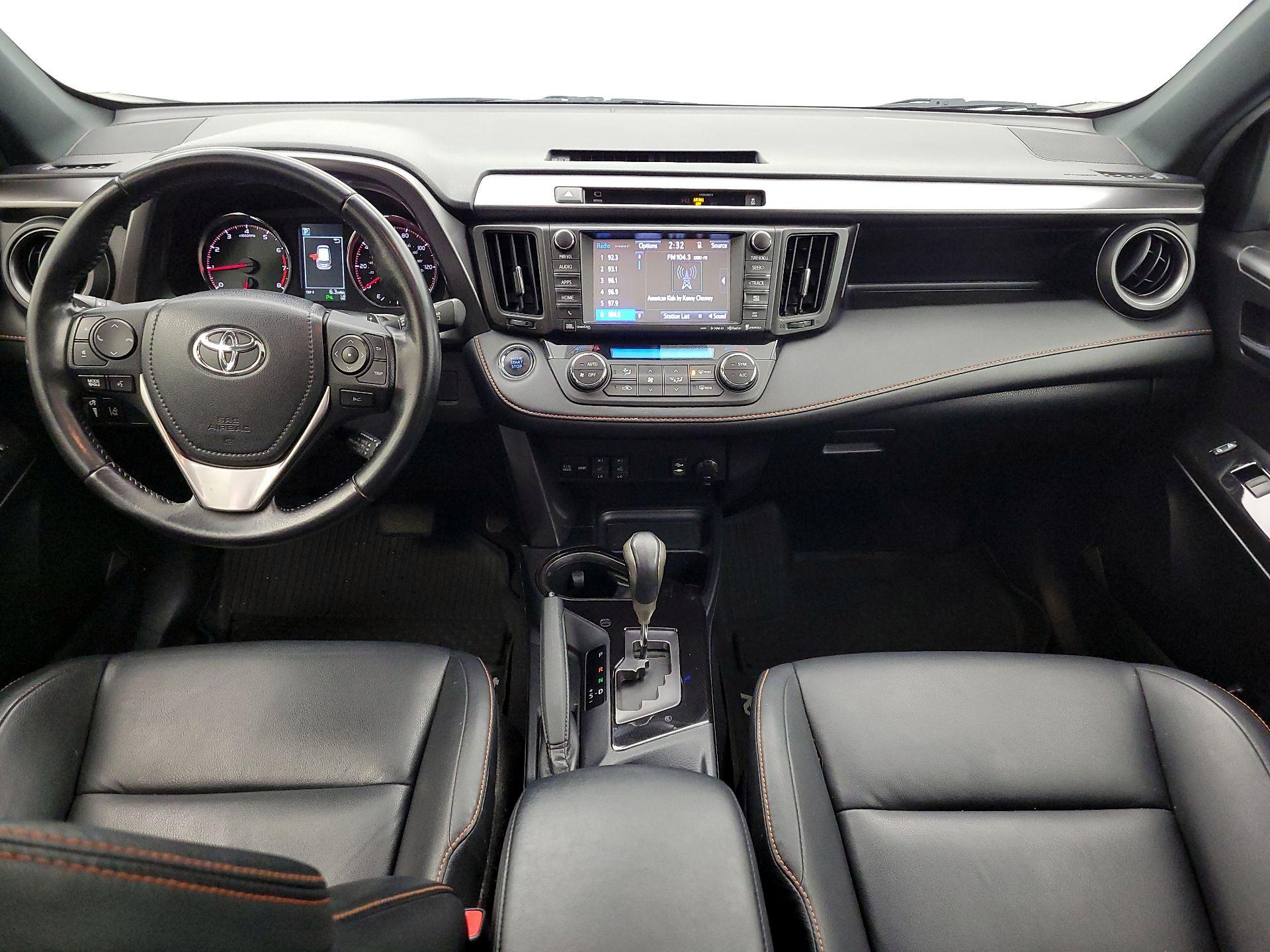 Thumbnail: 2016 Toyota RAV4 - 9