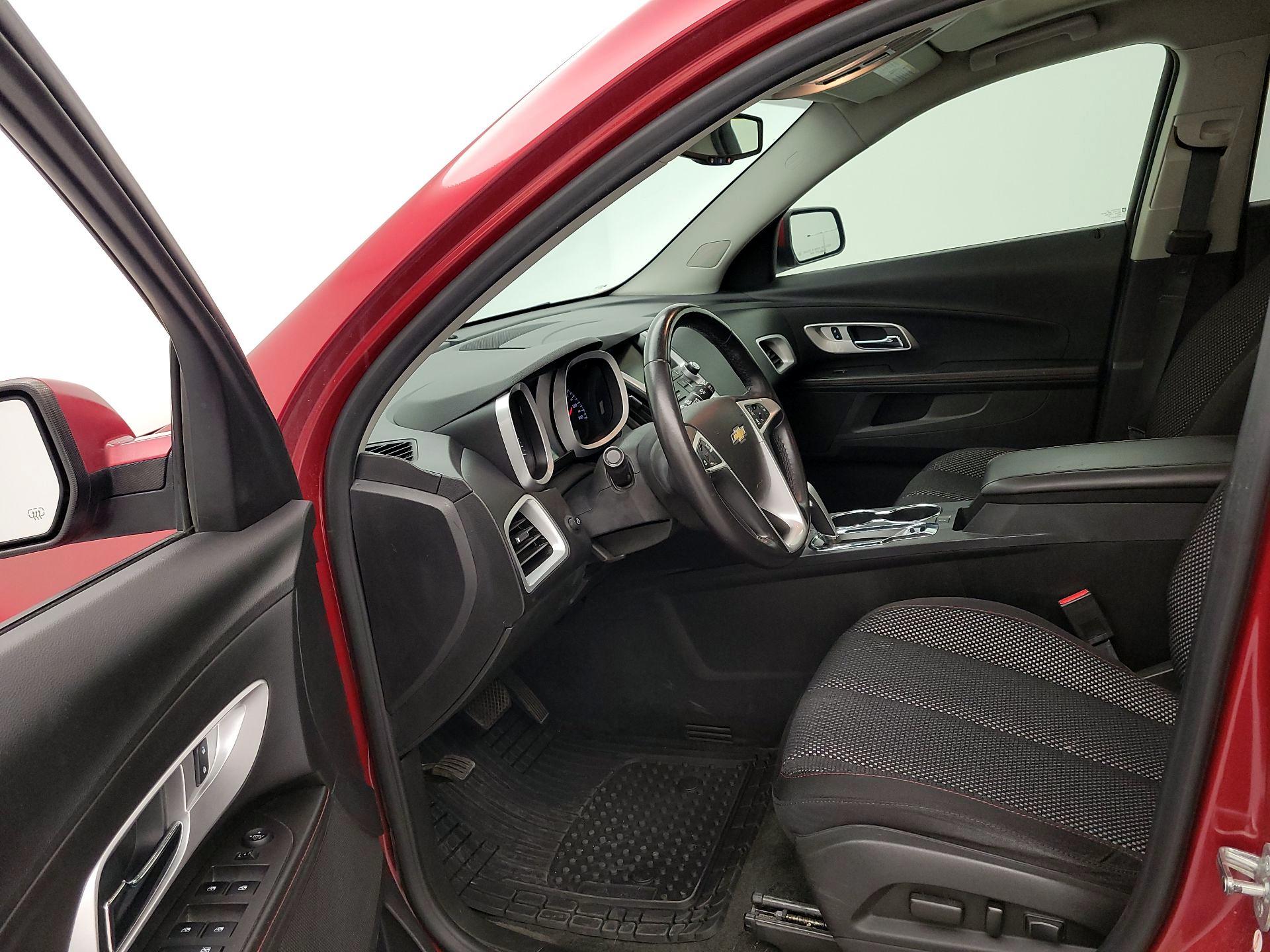 Thumbnail: 2015 Chevrolet Equinox - 11