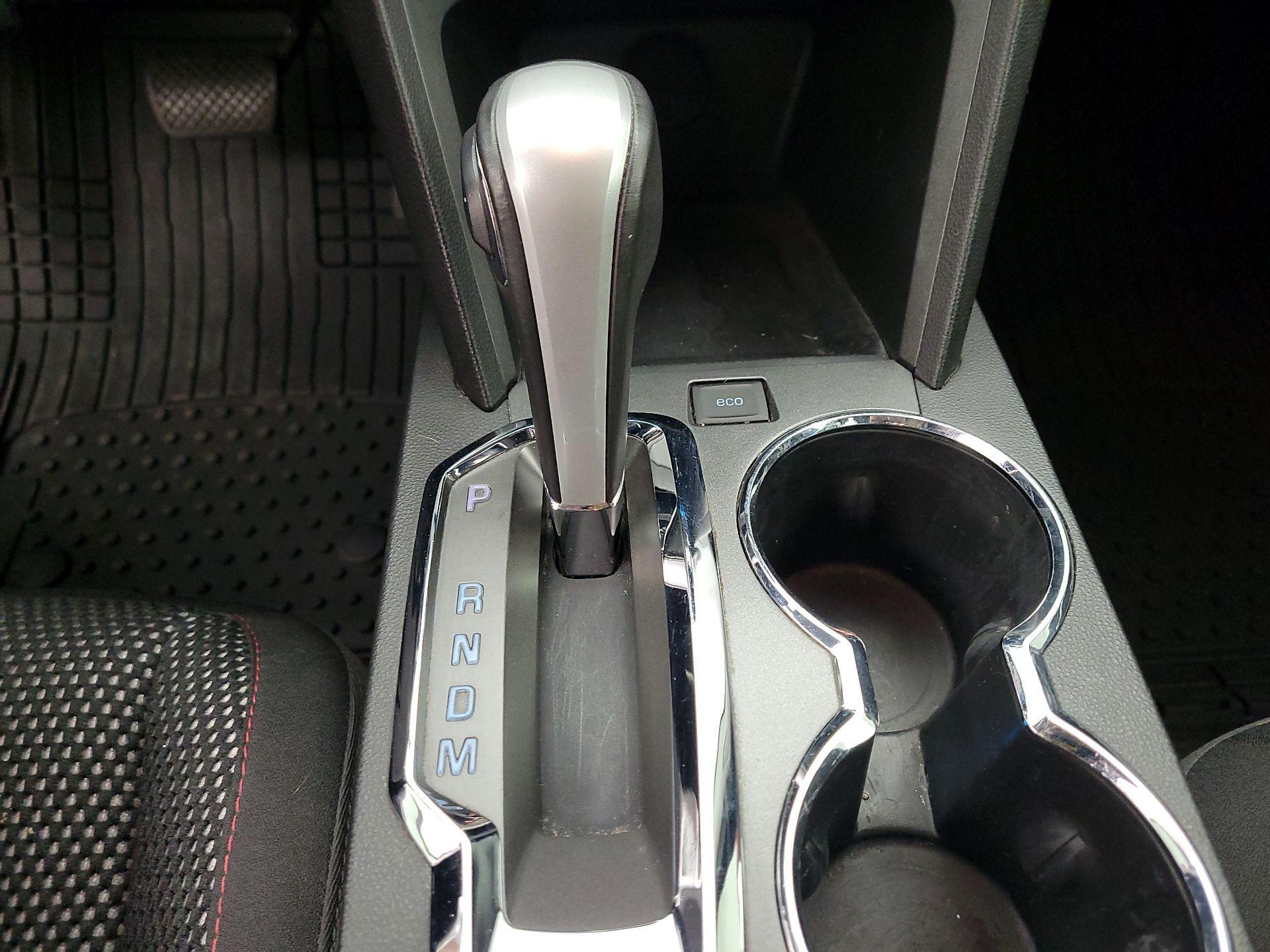 Thumbnail: 2015 Chevrolet Equinox - 16