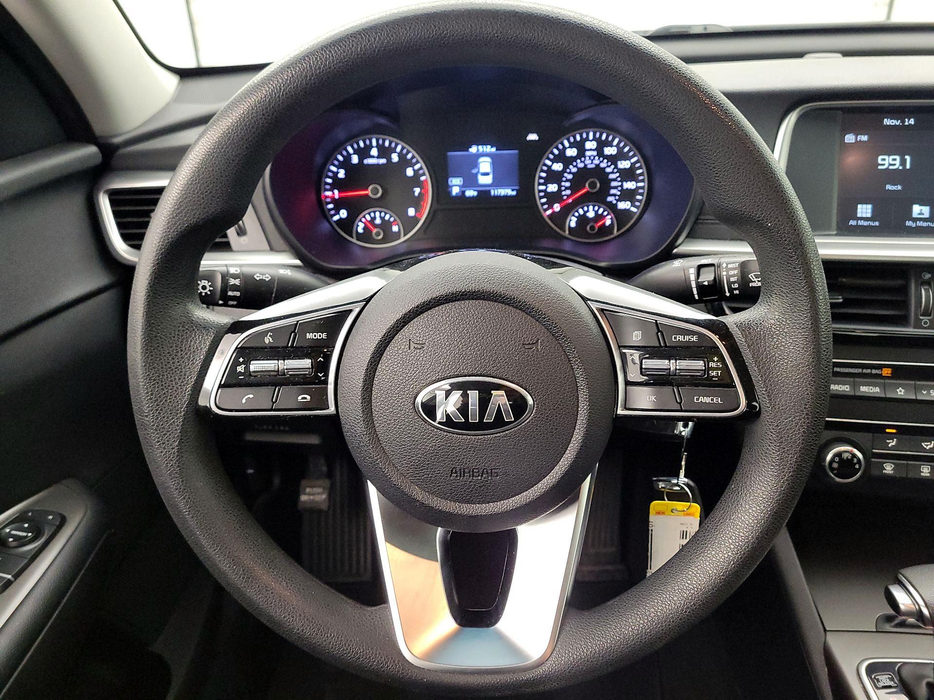 Thumbnail: 2019 Kia Optima - 10