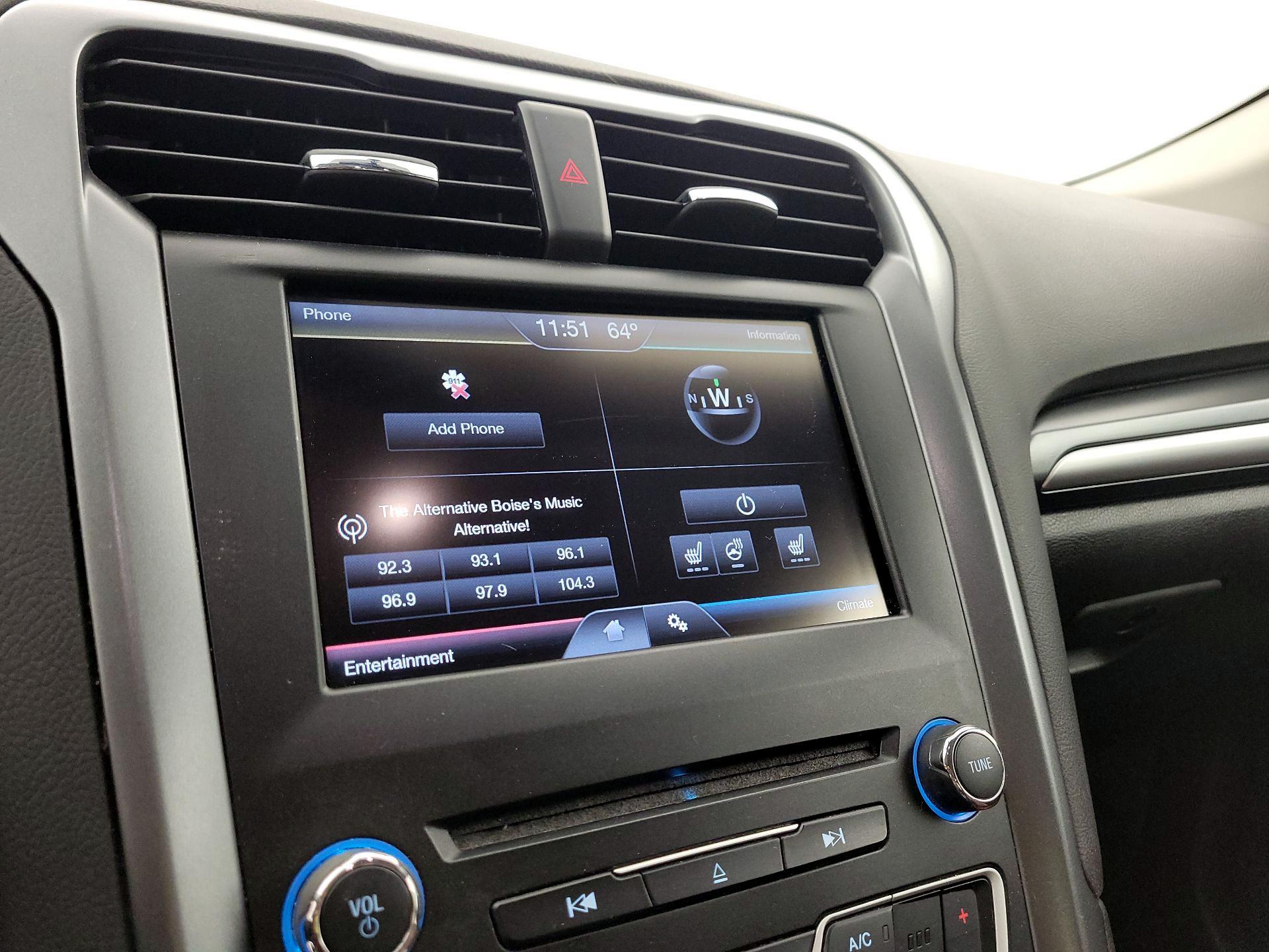 Thumbnail: 2016 Ford Fusion - 15