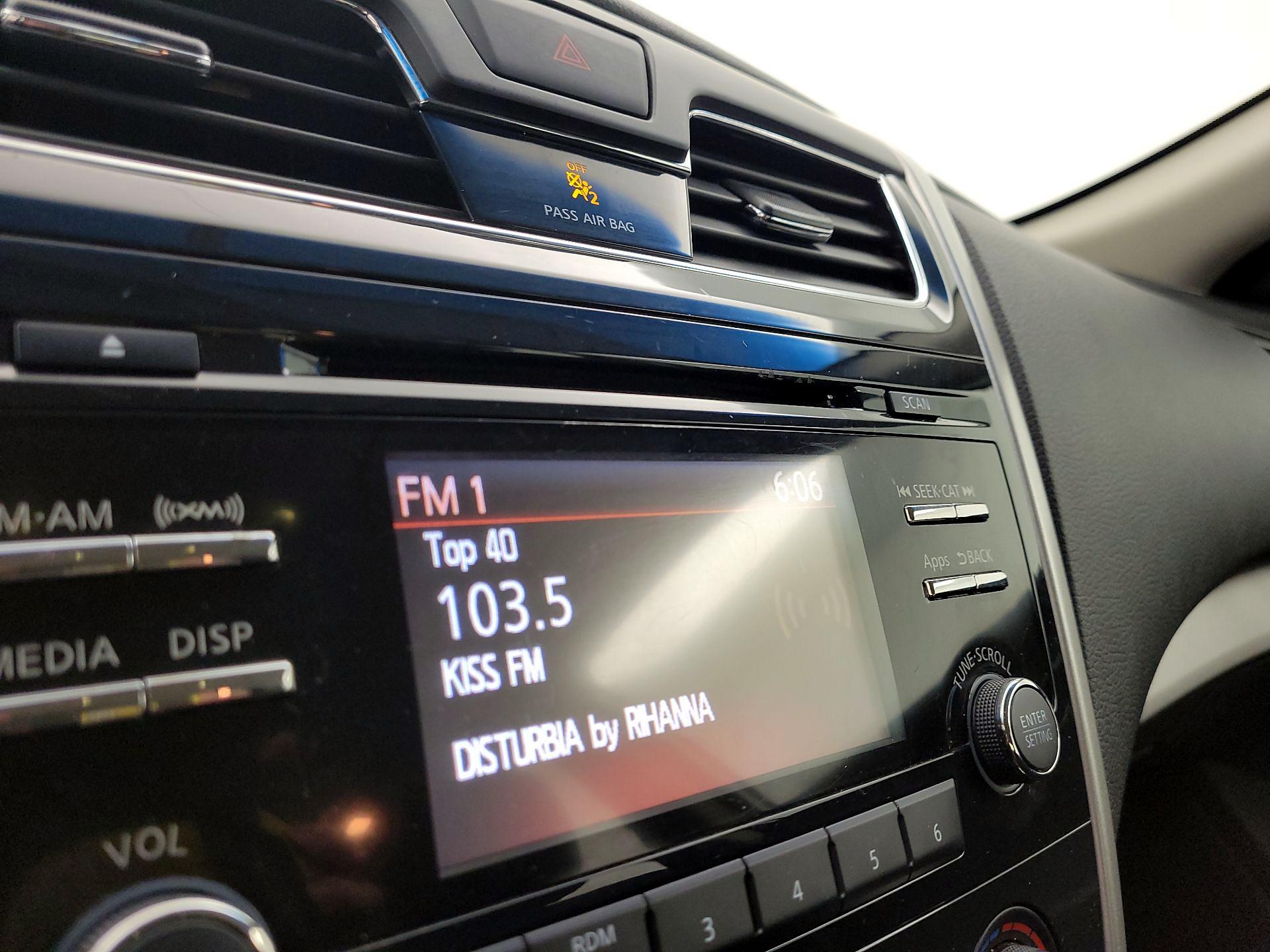 Thumbnail: 2014 Nissan Altima - 15