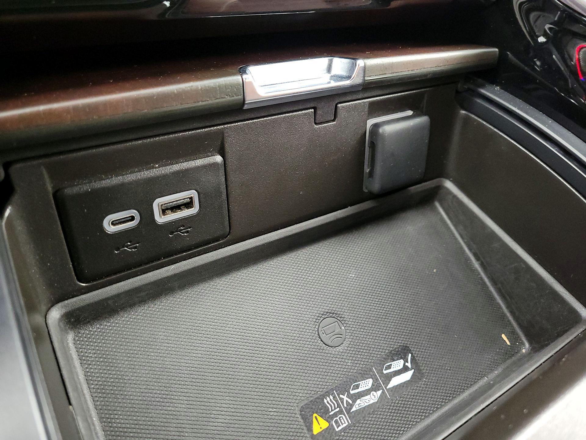 Thumbnail: 2024 GMC Yukon - 19