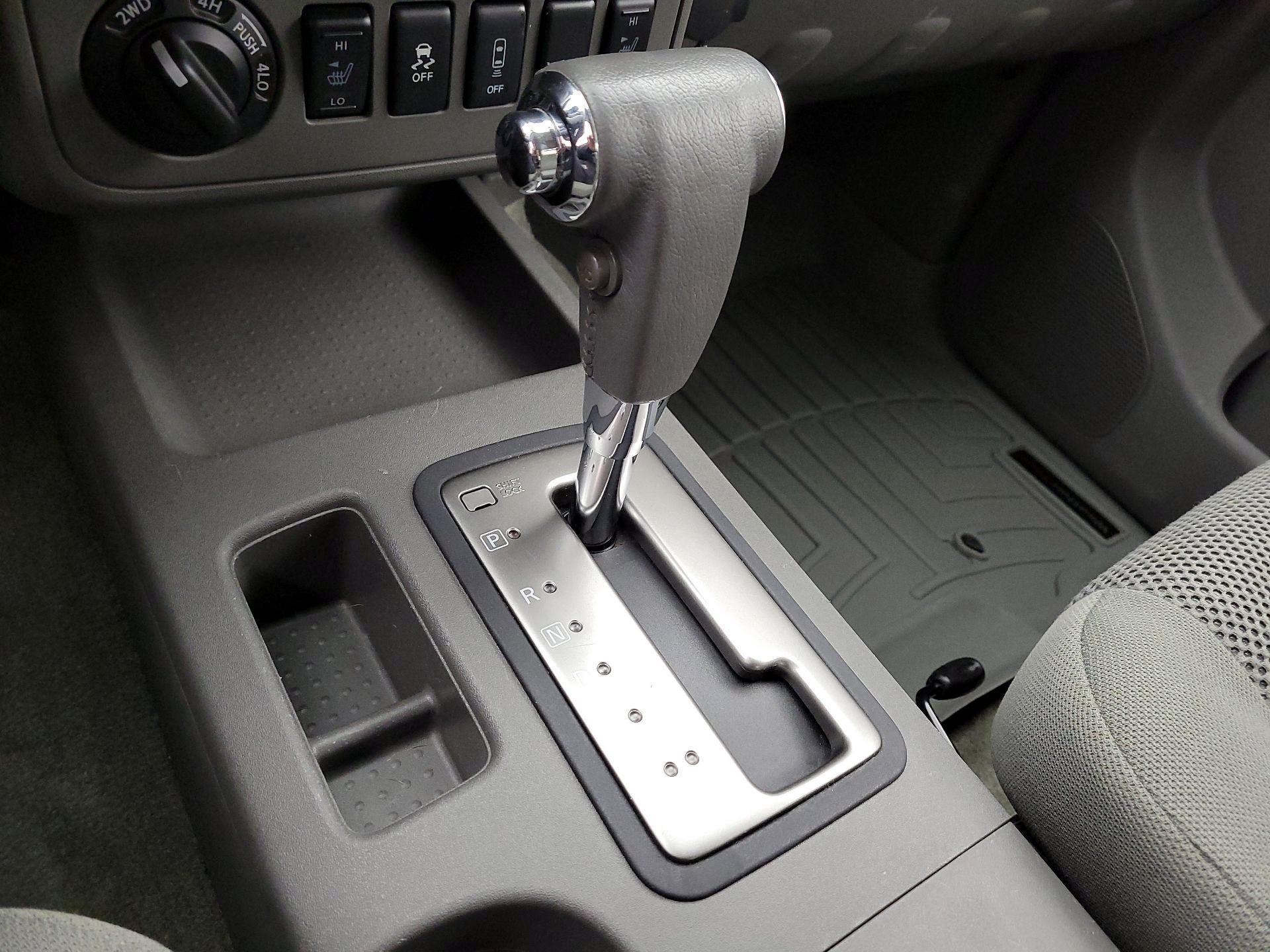 Thumbnail: 2016 Nissan Frontier - 17