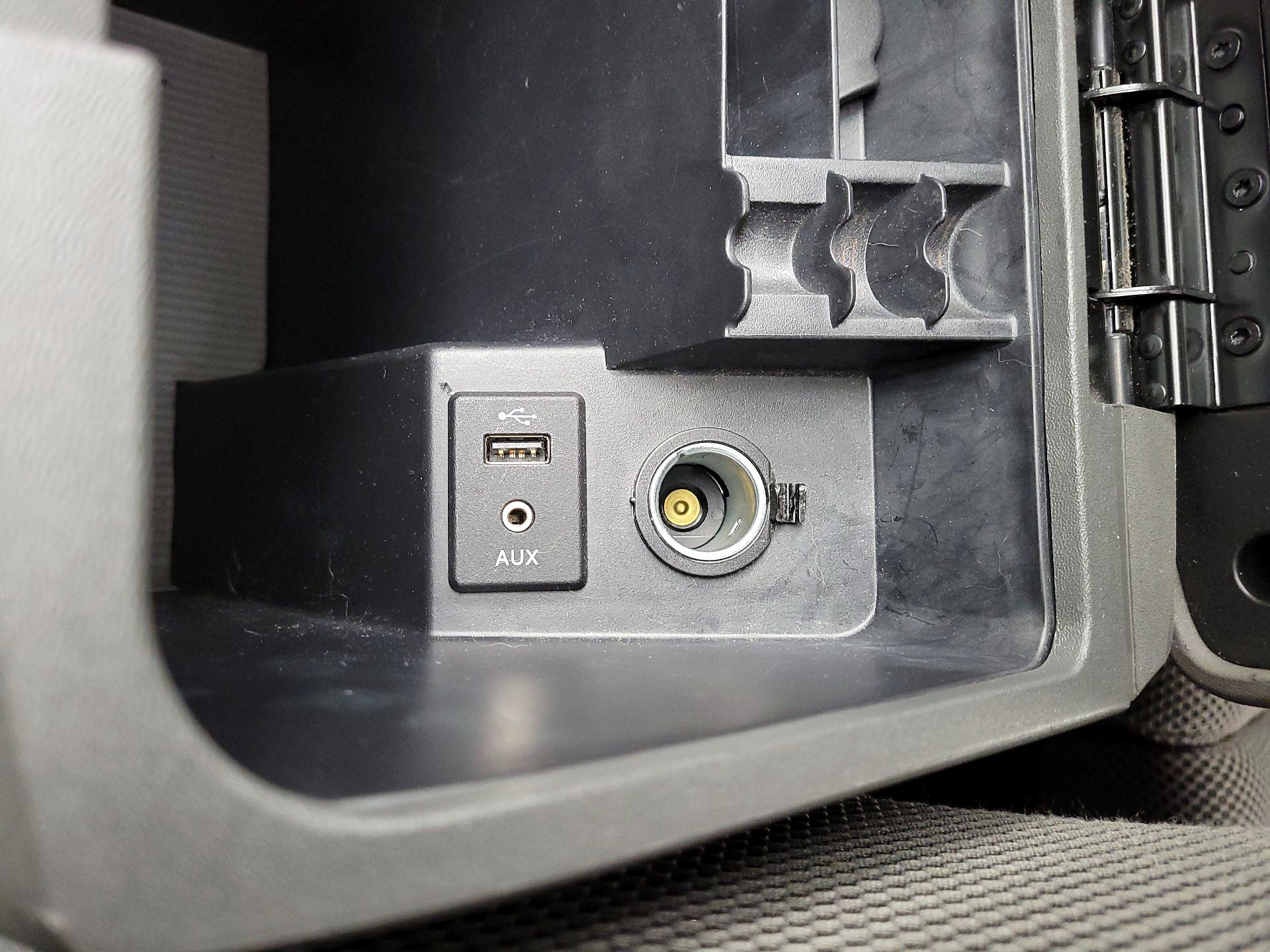 Thumbnail: 2016 Nissan Frontier - 18