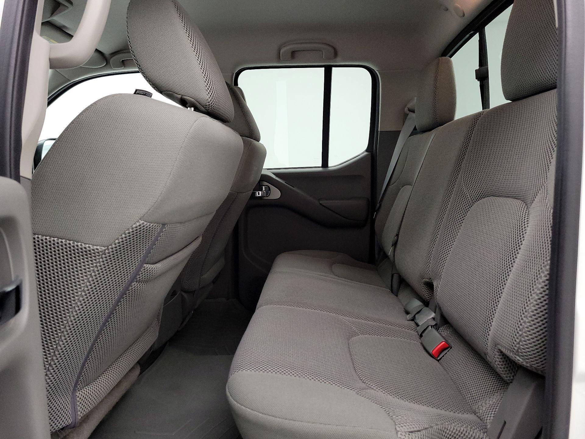 Thumbnail: 2016 Nissan Frontier - 19