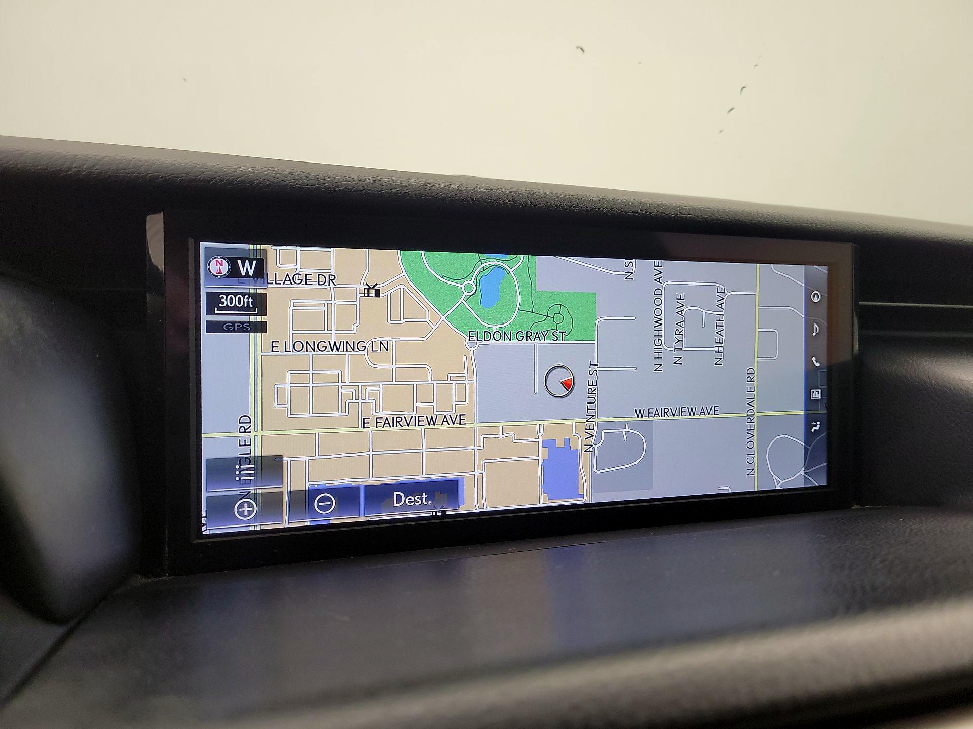 Thumbnail: 2018 Lexus IS - 14