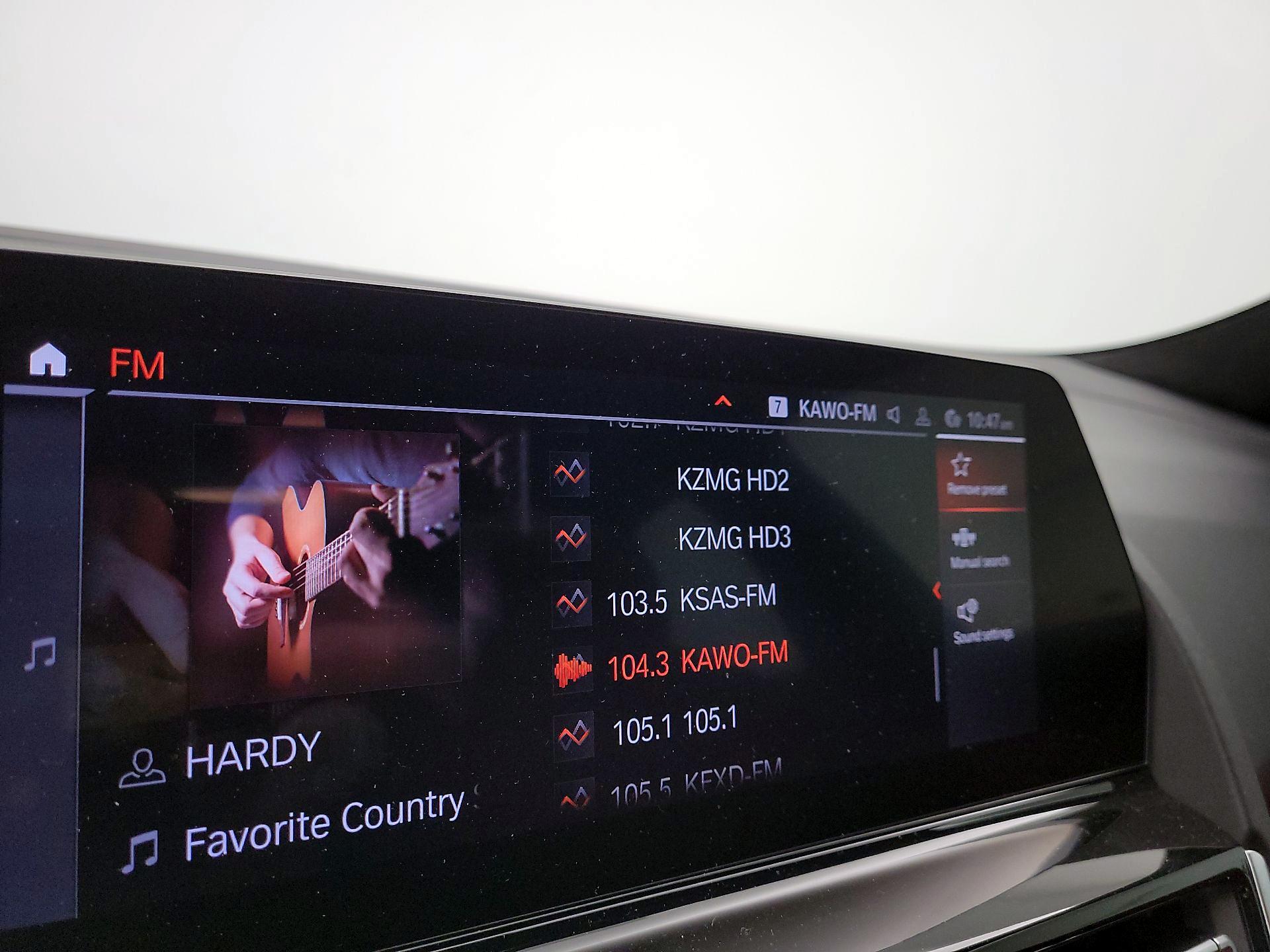 Thumbnail: 2022 BMW 8 Series - 16