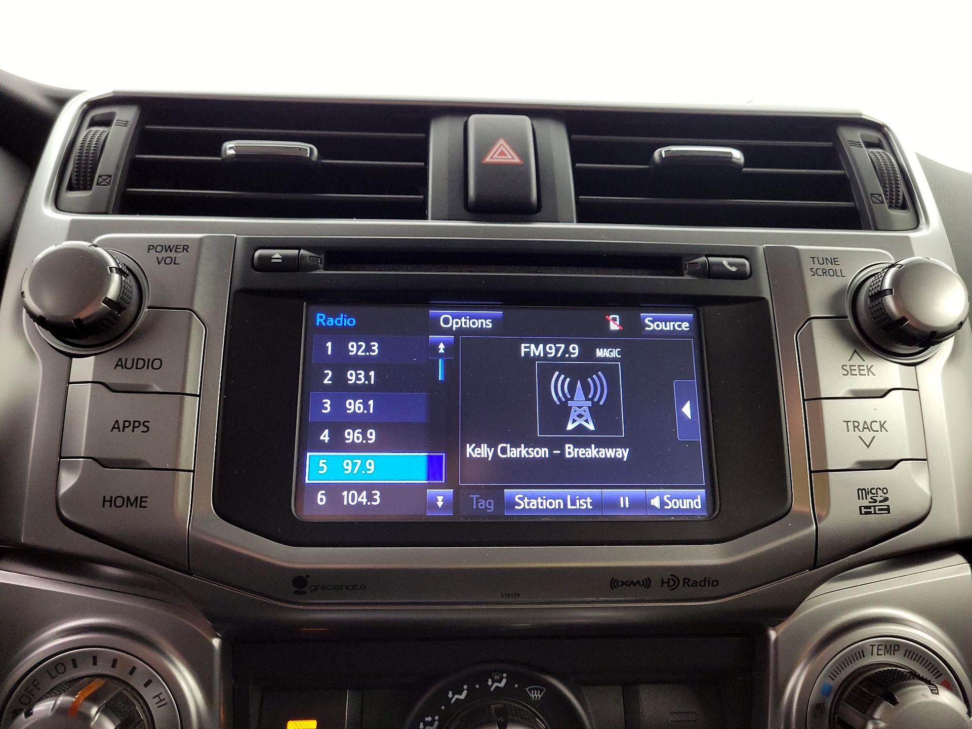 Thumbnail: 2018 Toyota 4Runner - 15