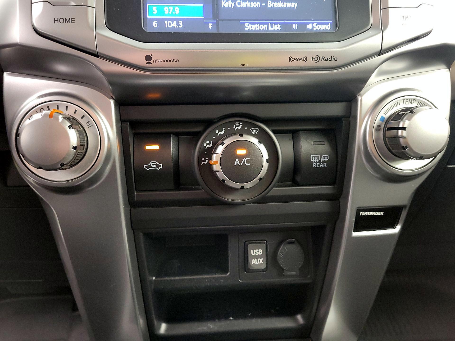 Thumbnail: 2018 Toyota 4Runner - 16