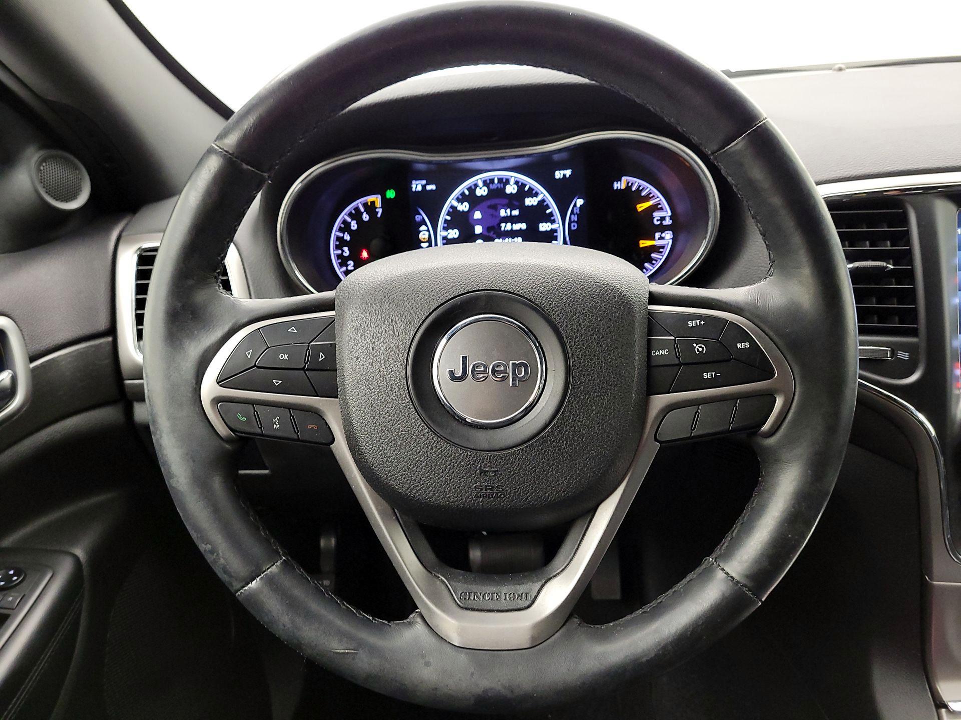 Thumbnail: 2018 Jeep Grand Cherokee - 10