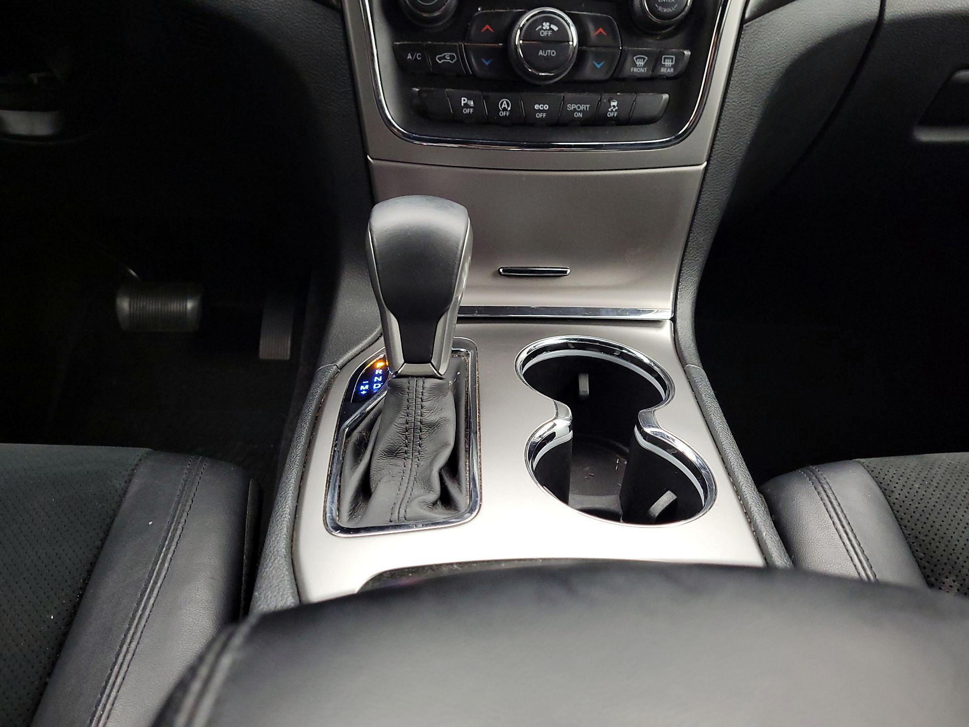 Thumbnail: 2018 Jeep Grand Cherokee - 18