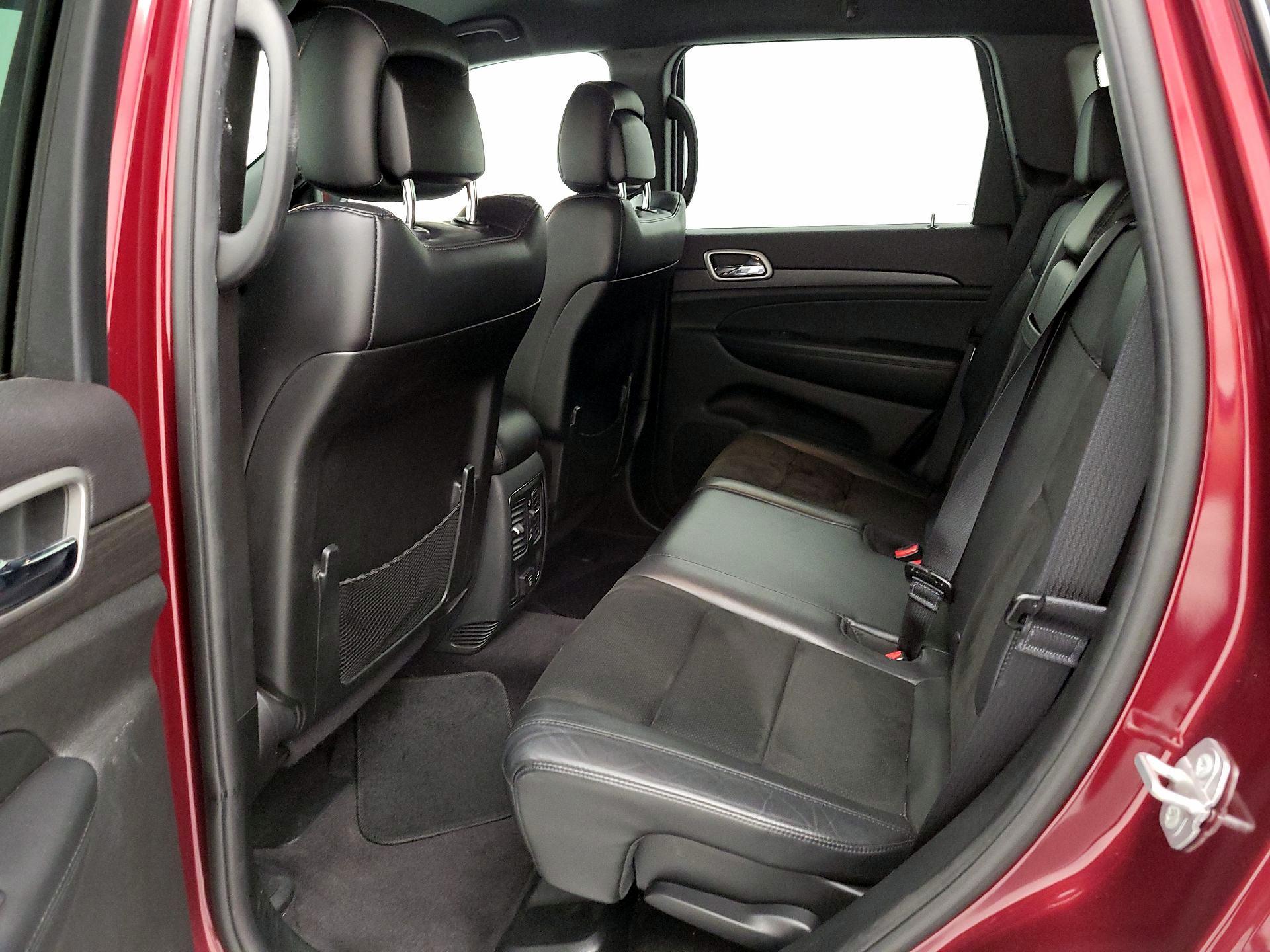 Thumbnail: 2018 Jeep Grand Cherokee - 20