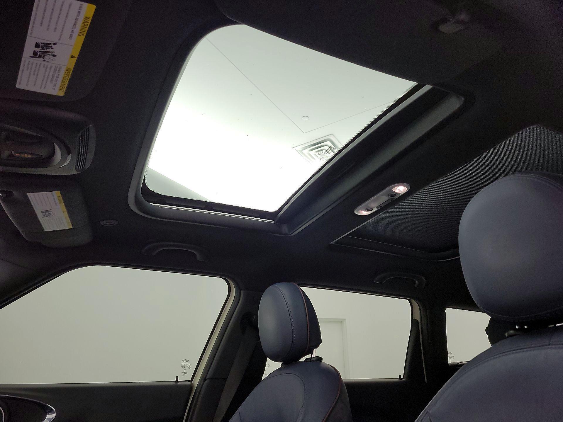 Thumbnail: 2017 MINI Cooper Clubman - 20