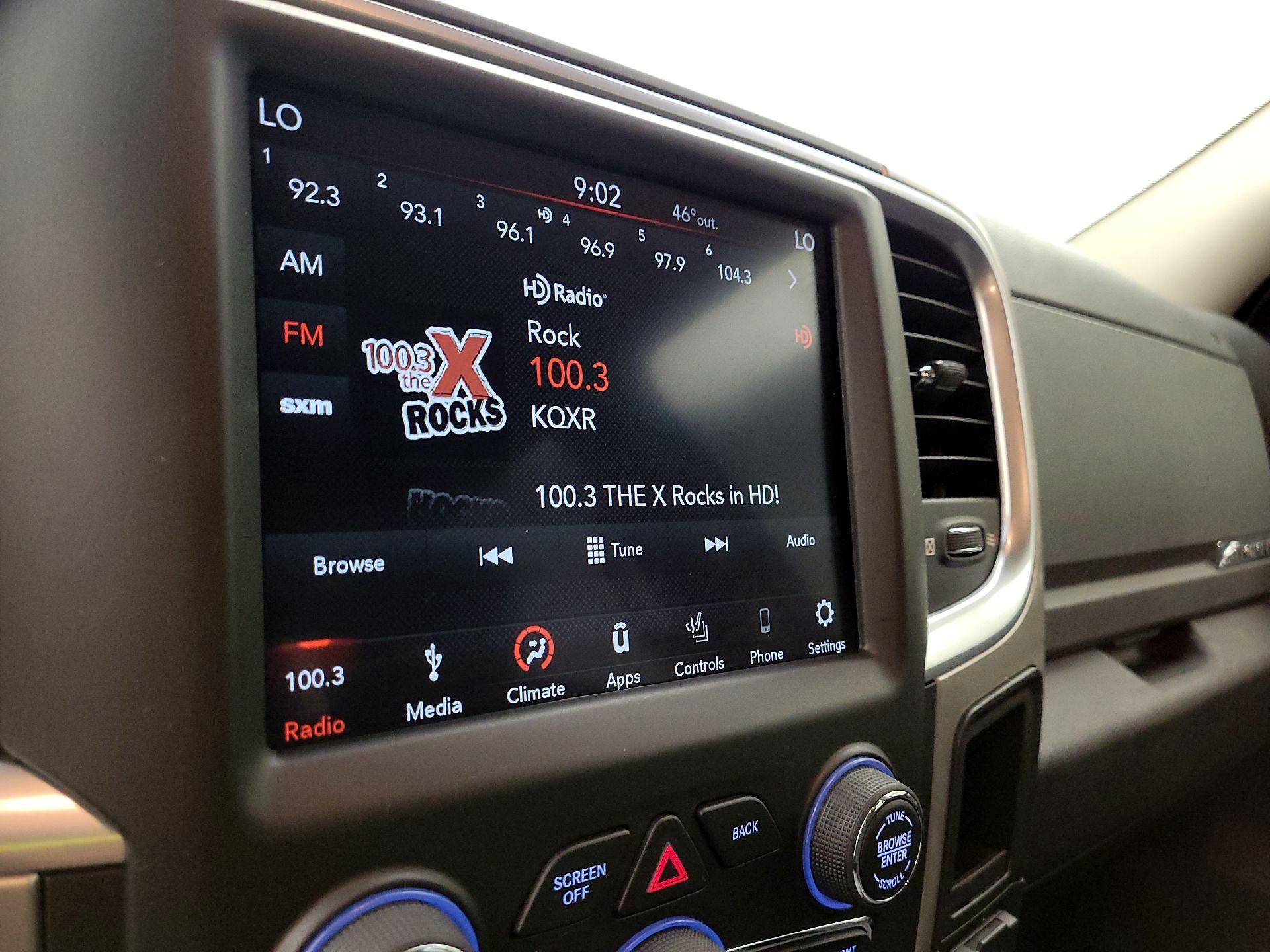 Thumbnail: 2019 RAM 1500 Classic - 15