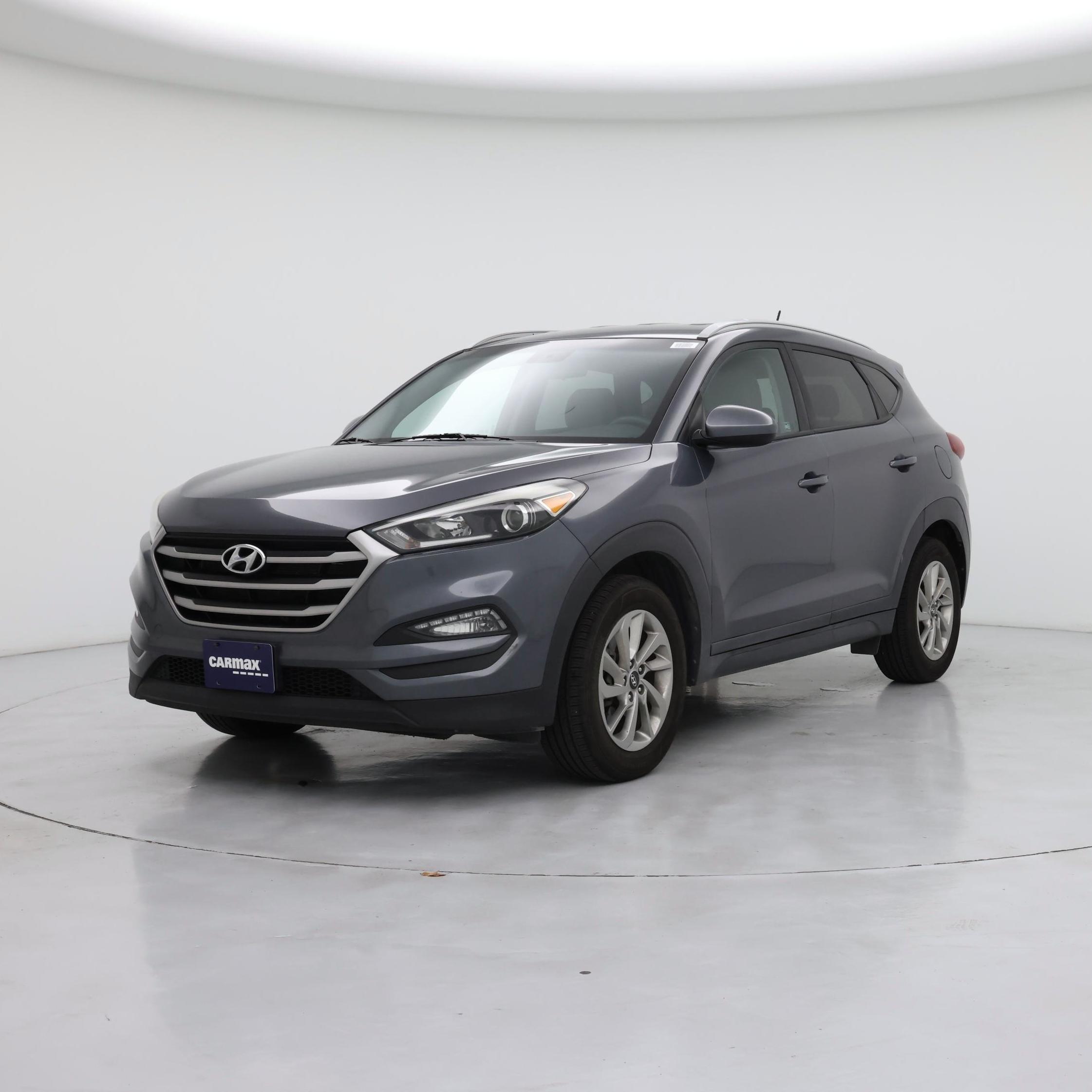 Thumbnail: 2017 Hyundai Tucson - 4