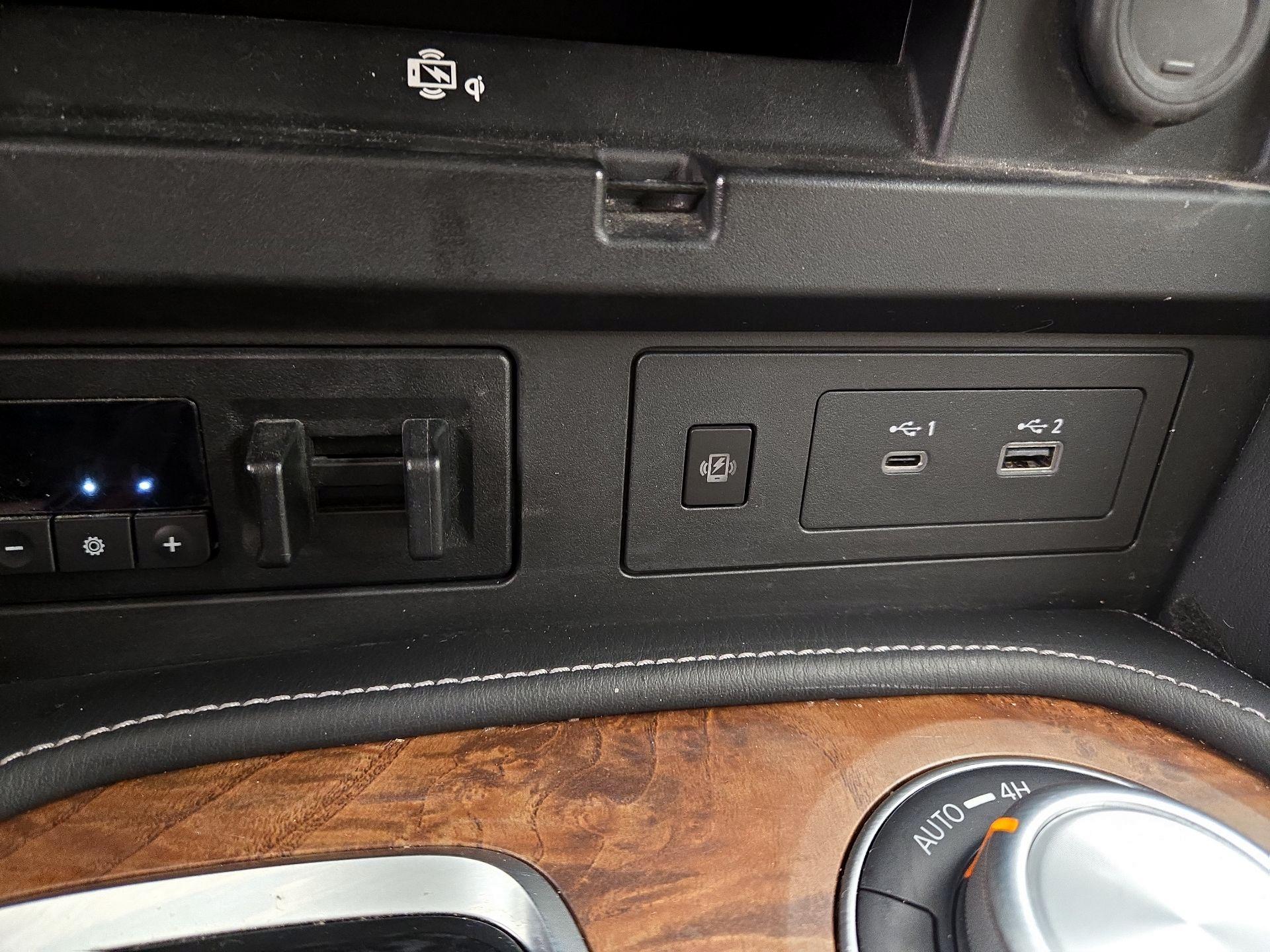 Thumbnail: 2023 Nissan Armada - 19