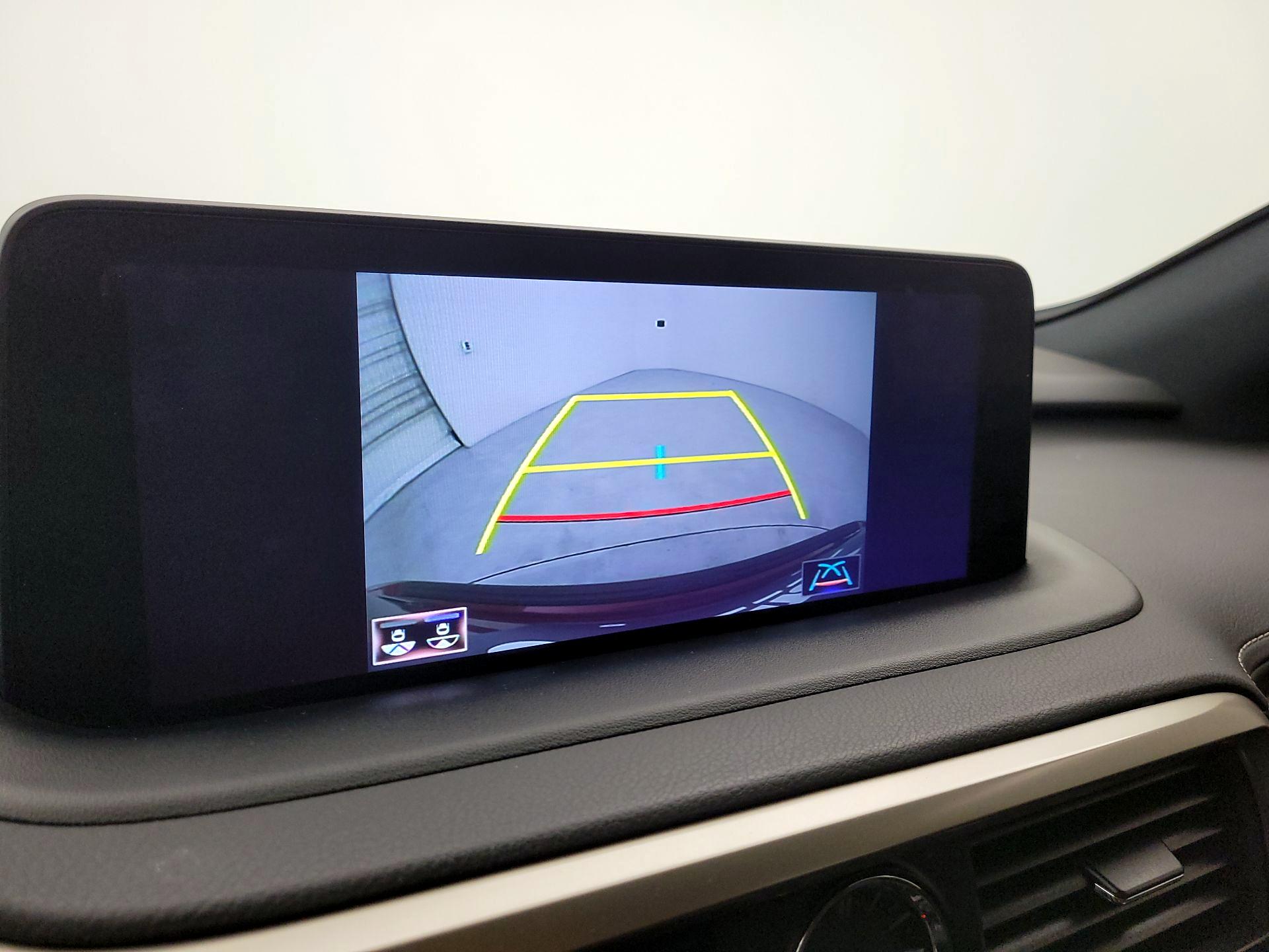 Thumbnail: 2020 Lexus RX - 15