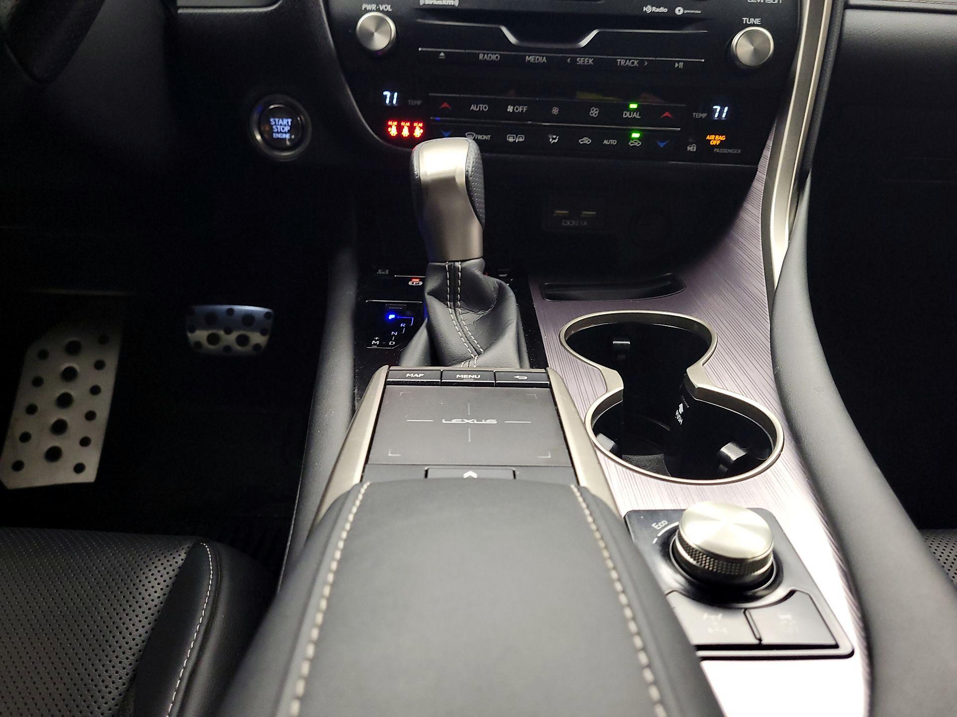 Thumbnail: 2020 Lexus RX - 18