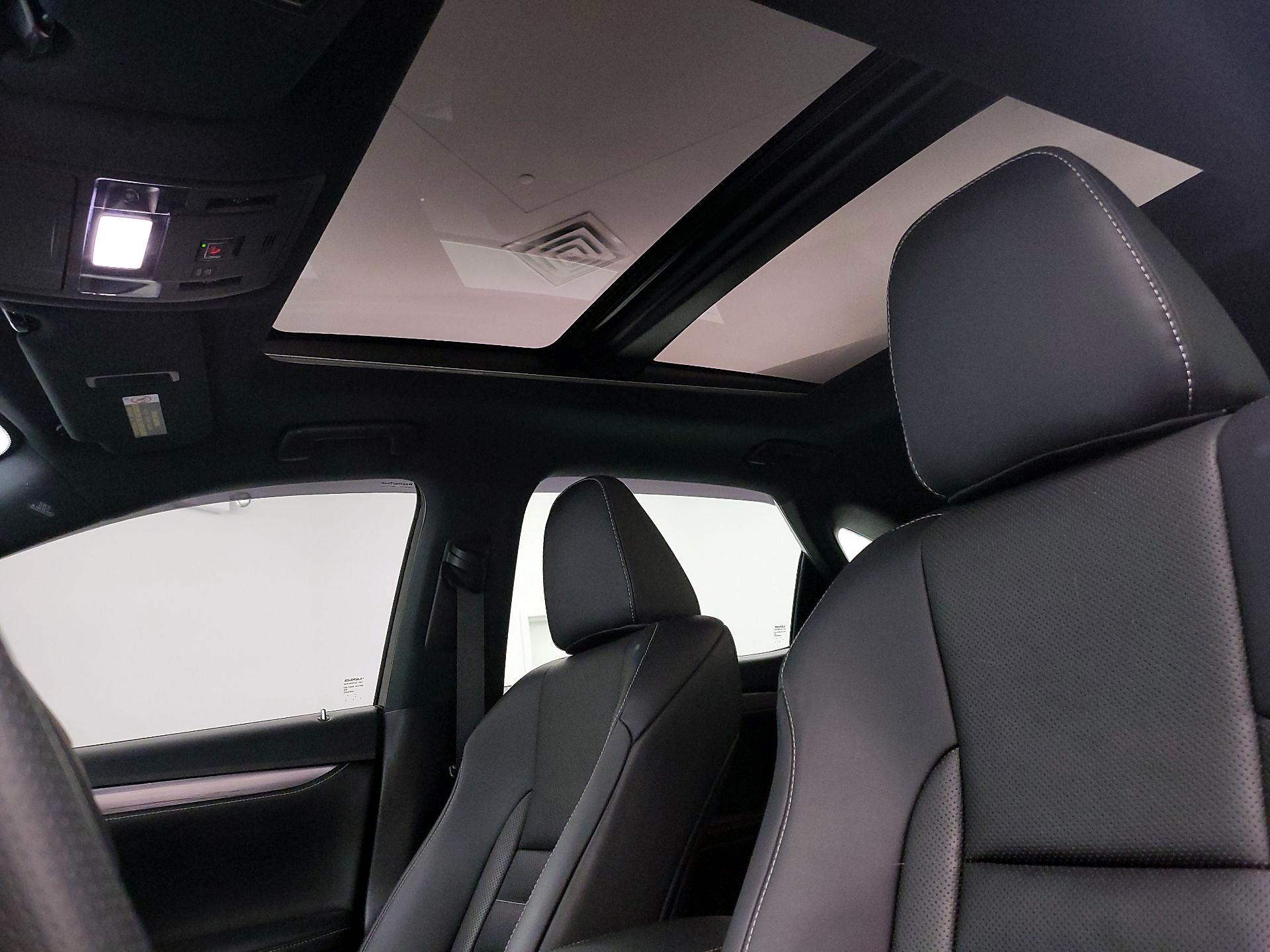 Thumbnail: 2020 Lexus RX - 20