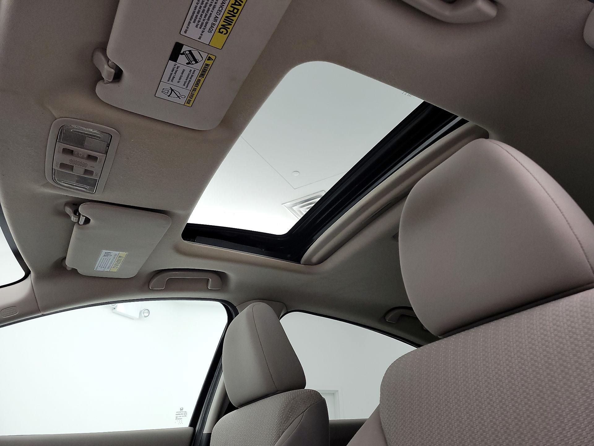 Thumbnail: 2018 Honda HR-V - 19