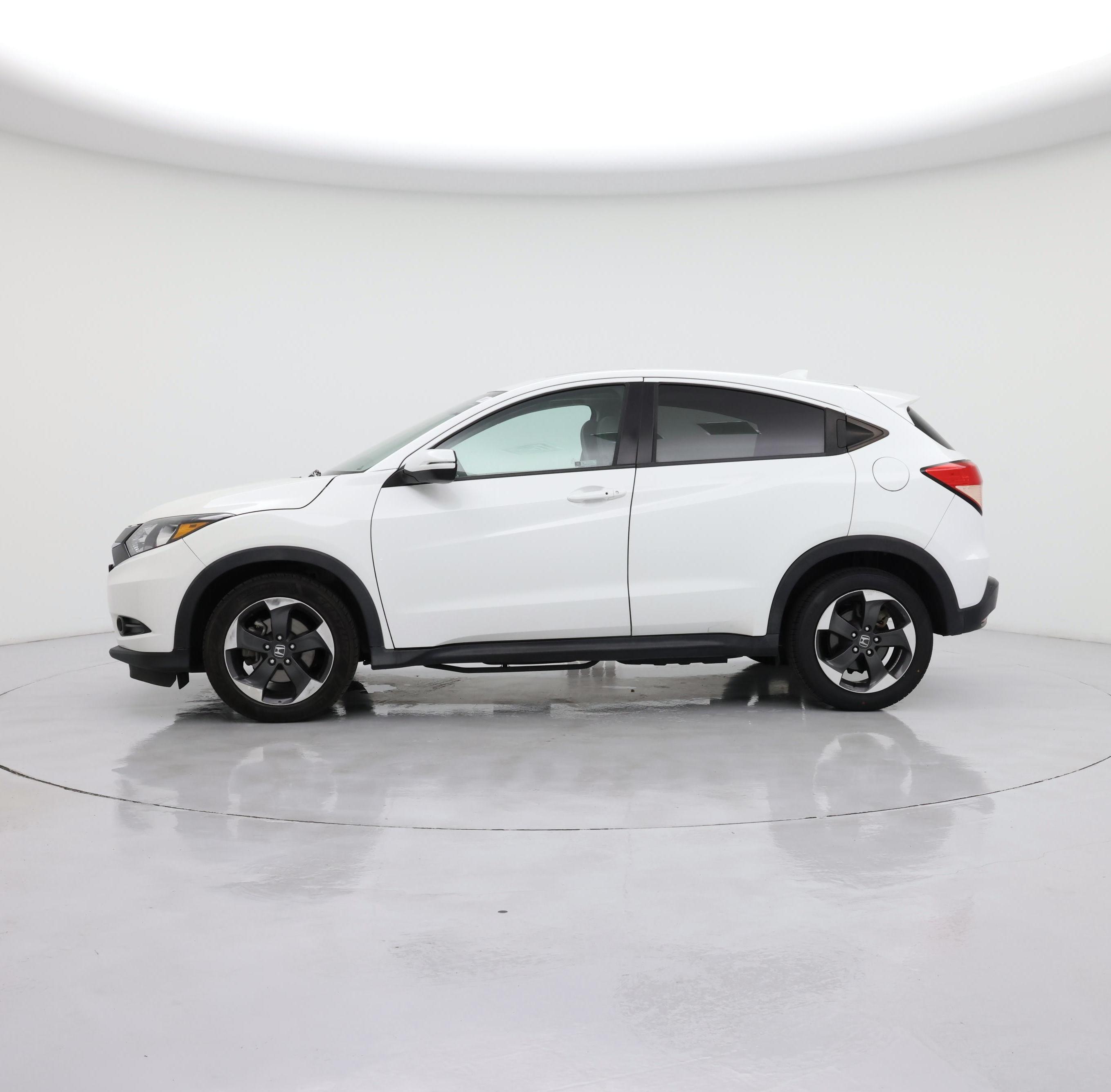 Thumbnail: 2018 Honda HR-V - 3