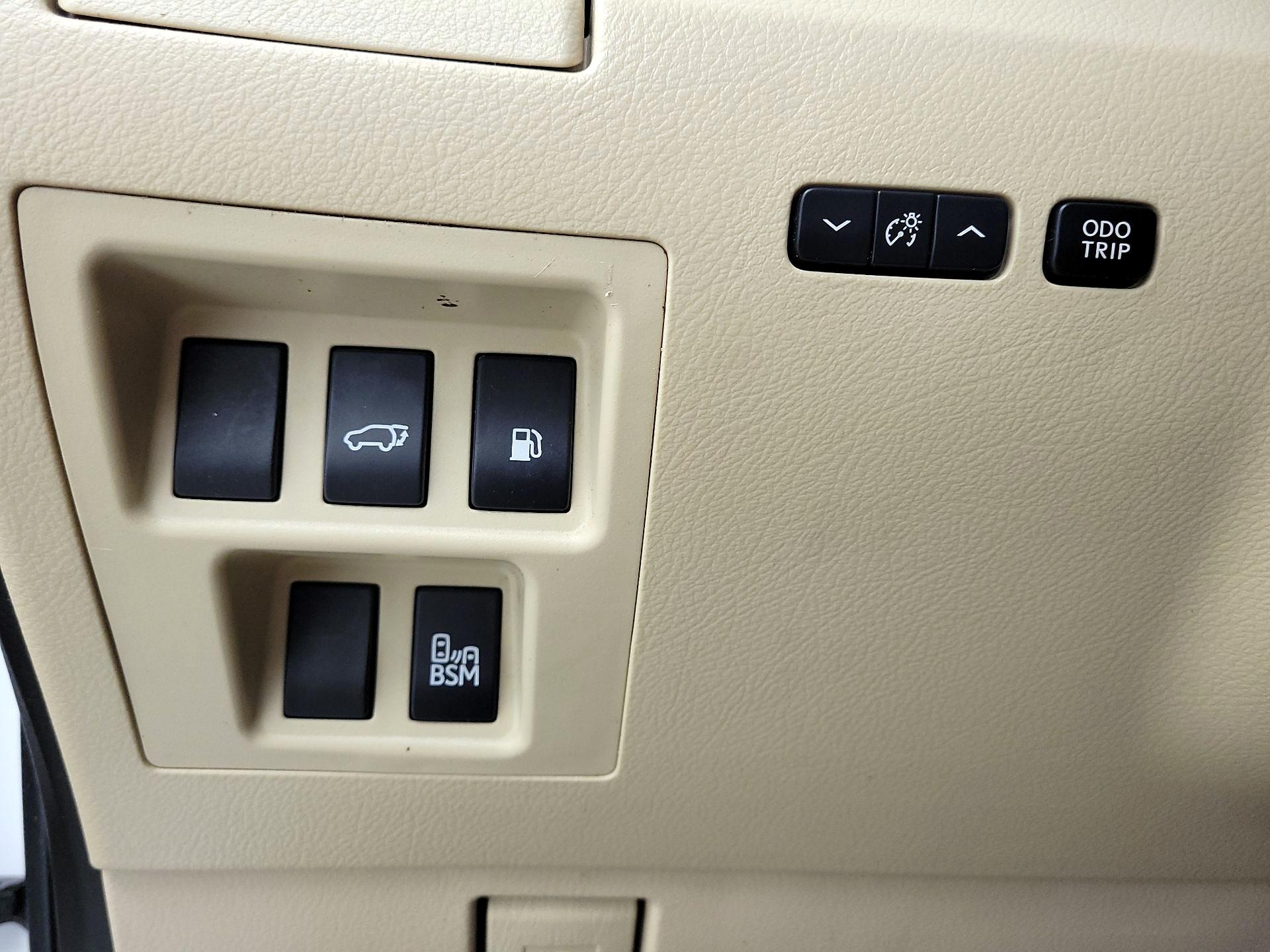 Thumbnail: 2014 Lexus RX - 13