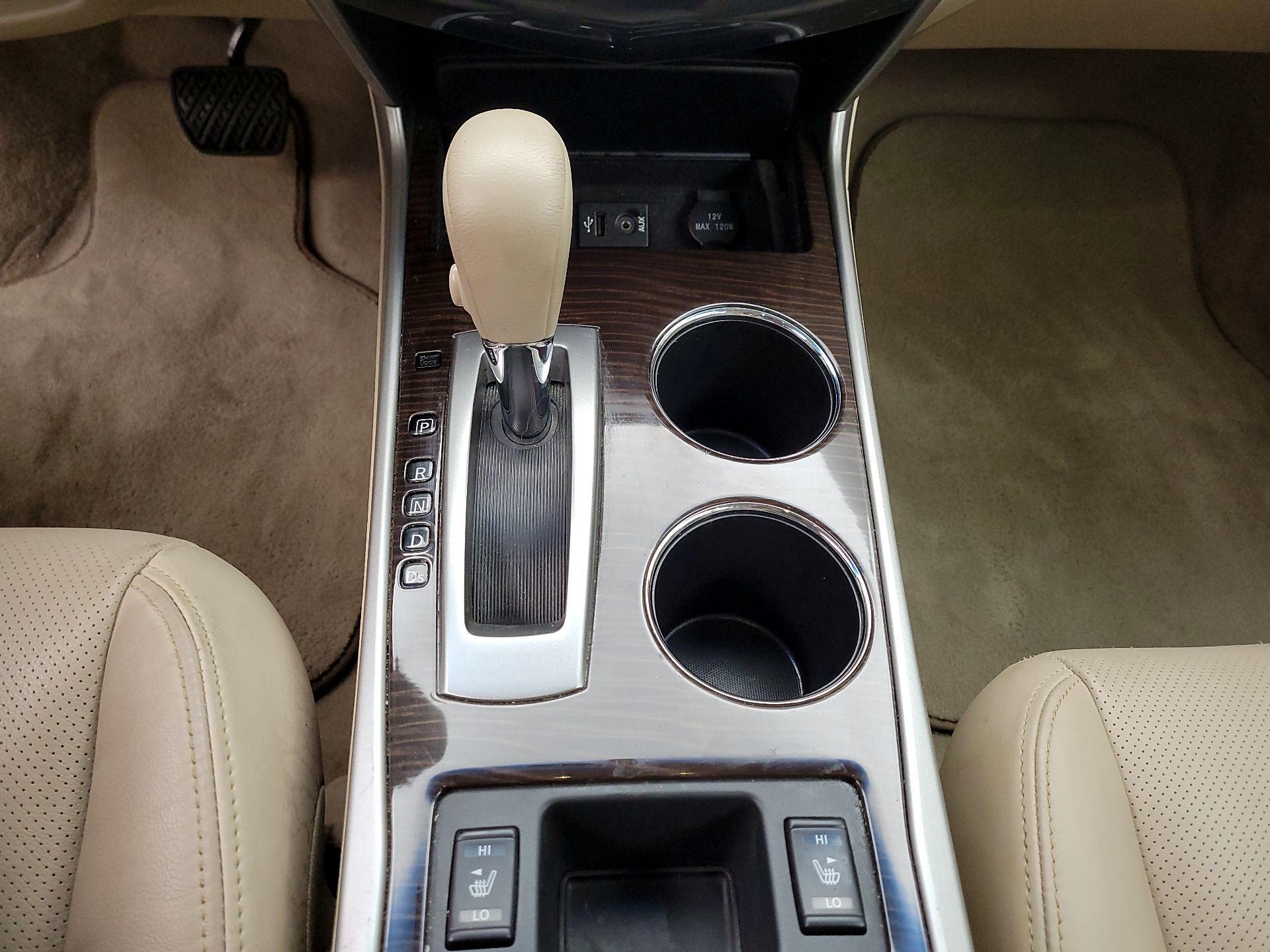 Thumbnail: 2014 Nissan Altima - 18