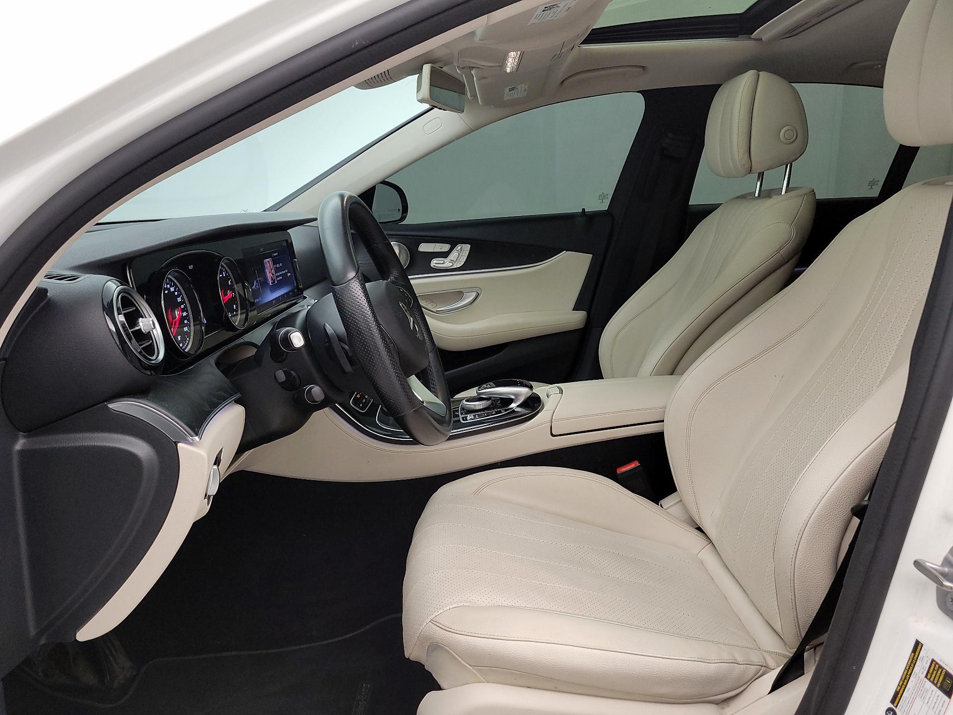 Thumbnail: 2017 Mercedes-Benz E-Class - 11