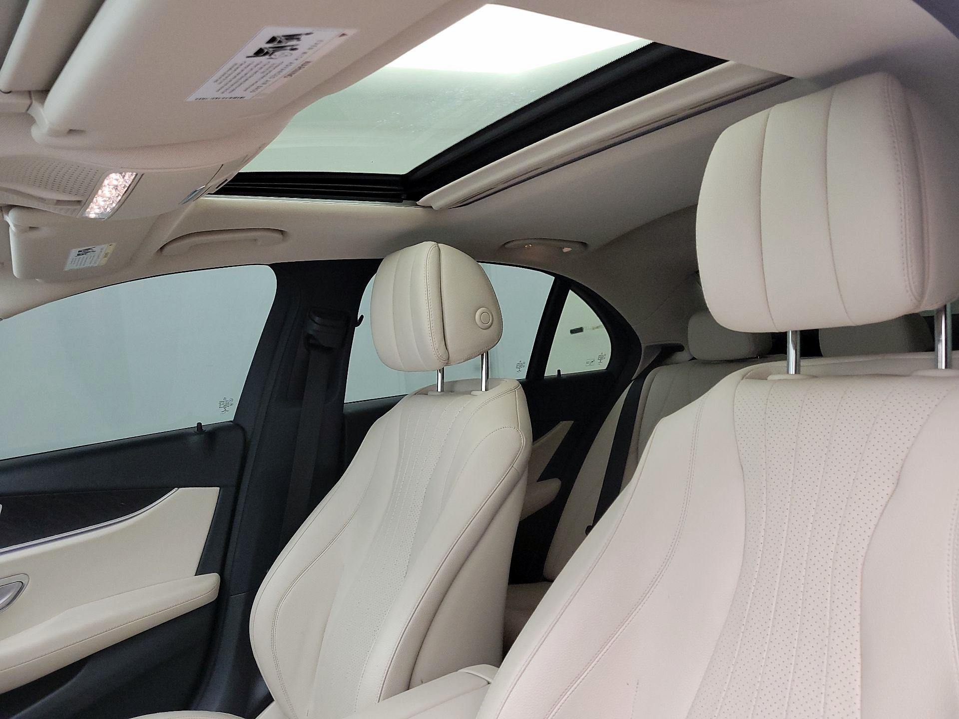 Thumbnail: 2017 Mercedes-Benz E-Class - 20