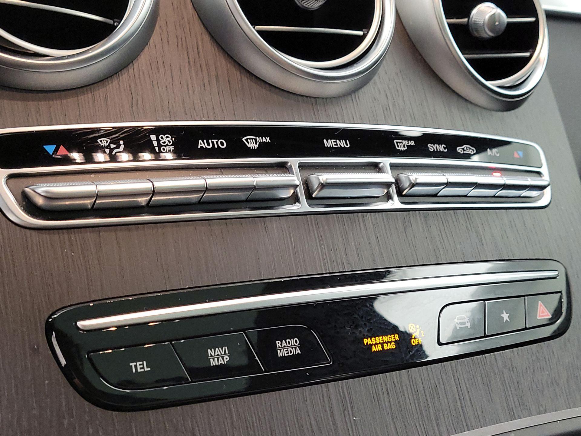 Thumbnail: 2021 Mercedes-Benz GLC - 17