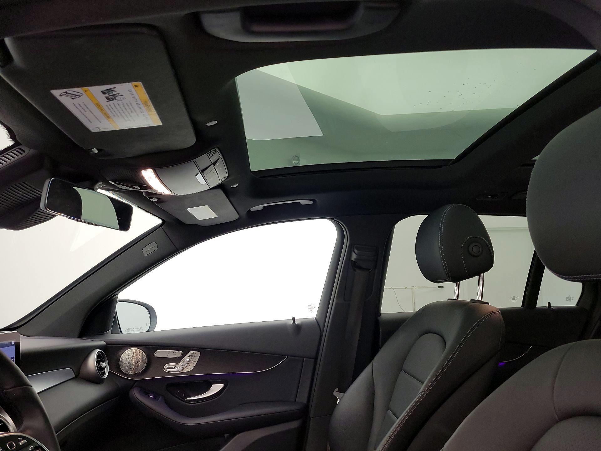 Thumbnail: 2021 Mercedes-Benz GLC - 20