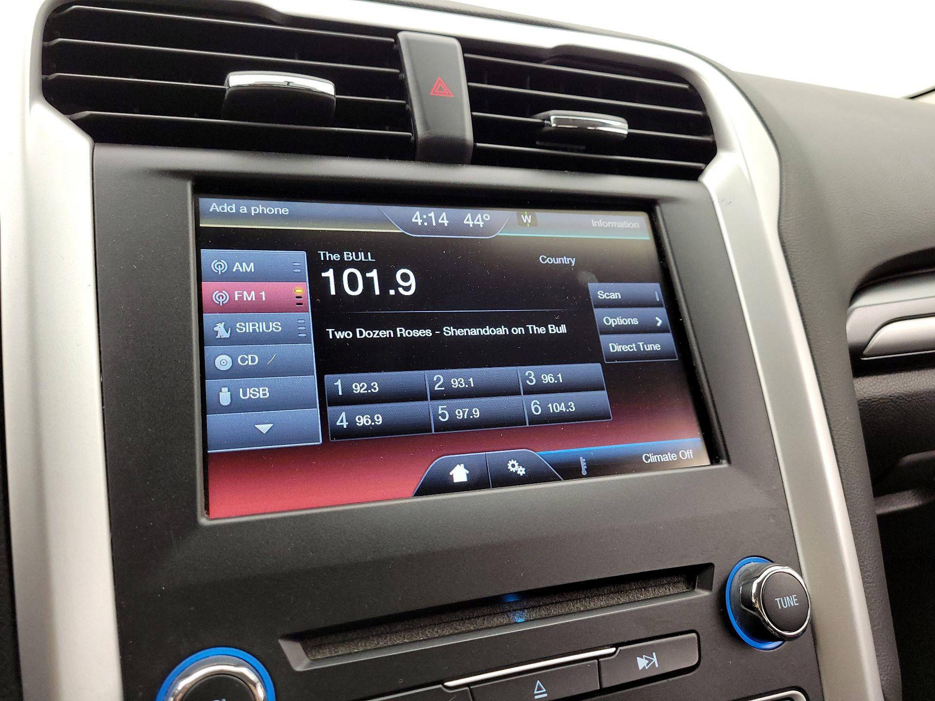 Thumbnail: 2016 Ford Fusion - 15