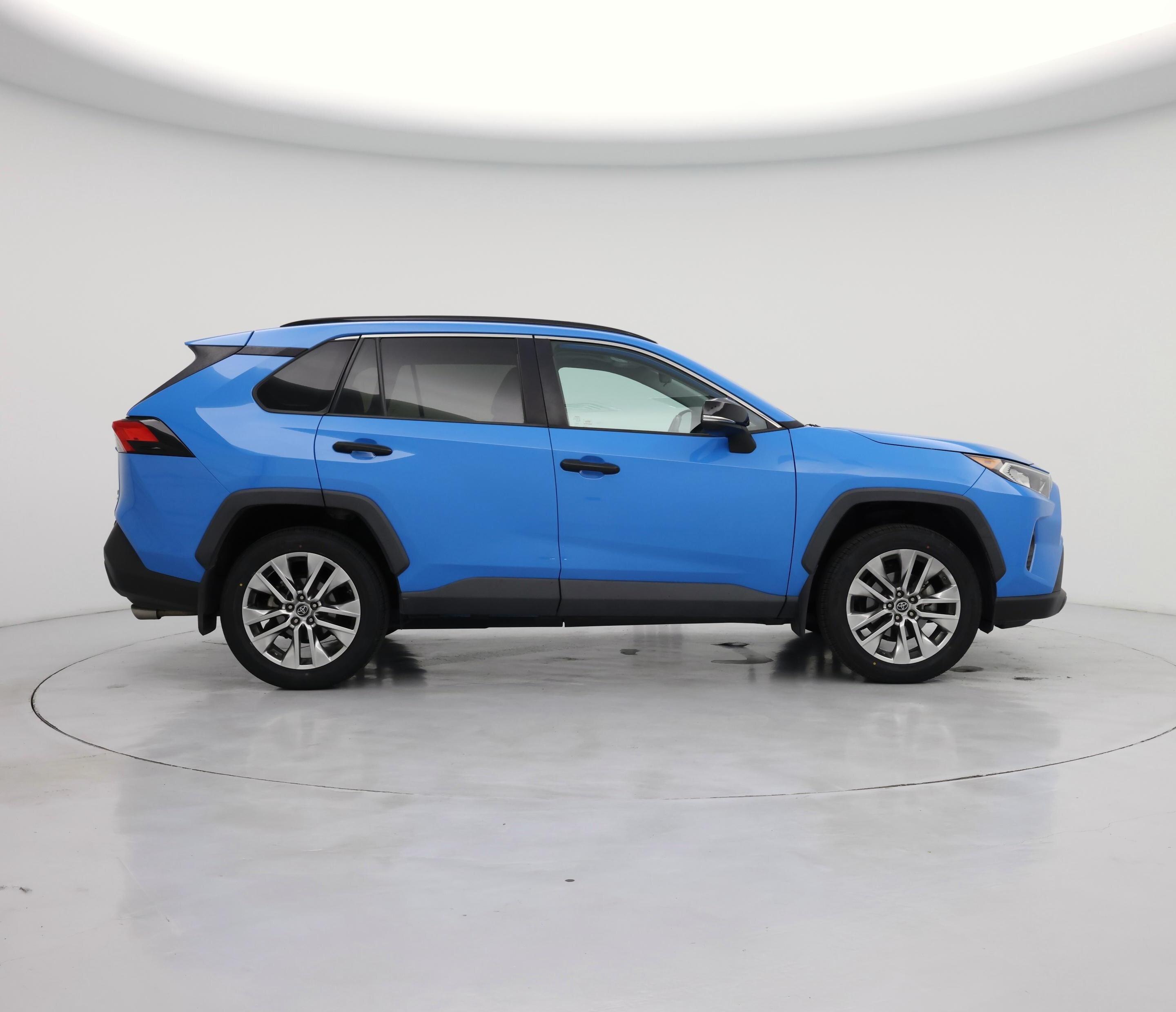 Thumbnail: 2019 Toyota RAV4 - 7